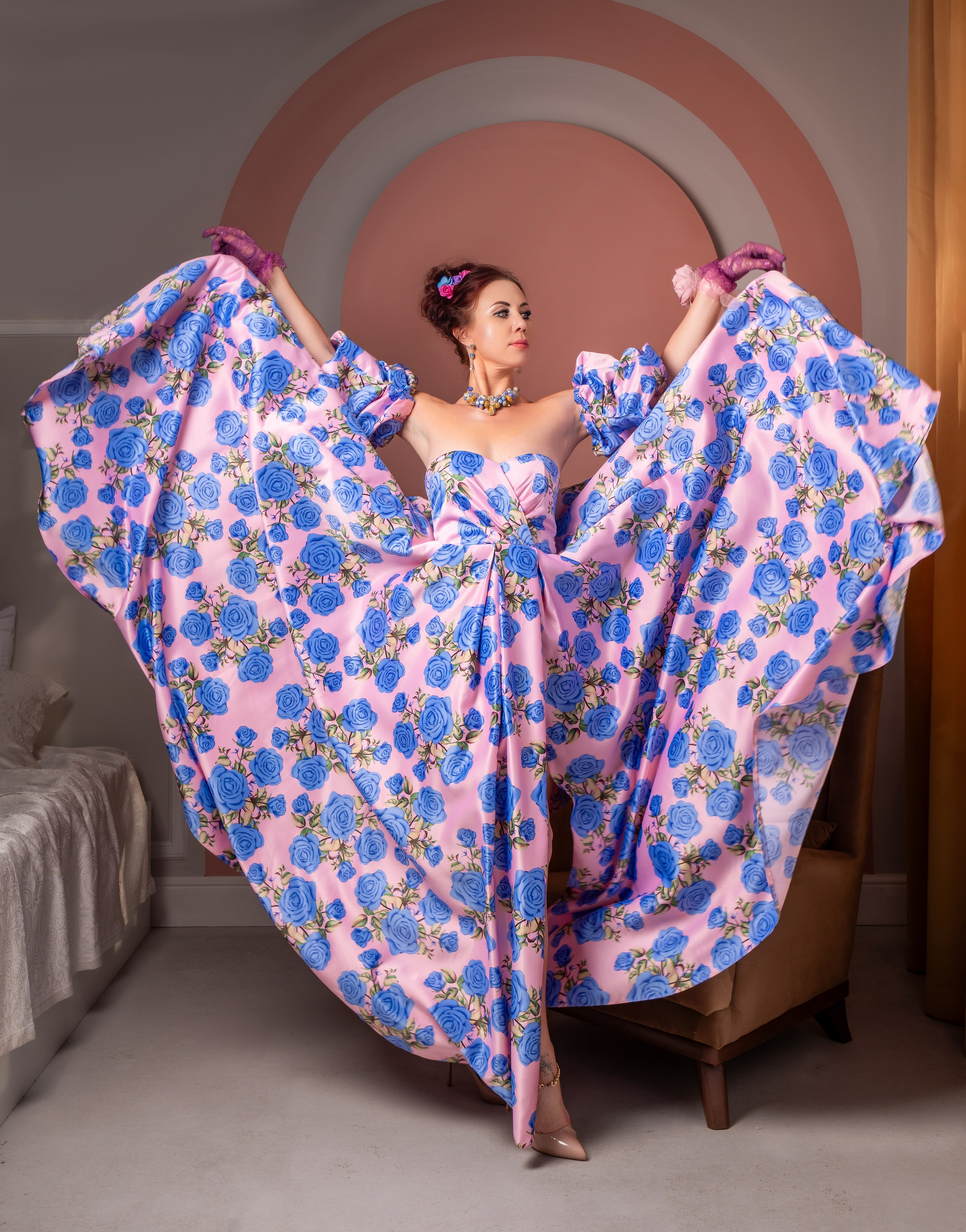 модель ,одежда ,дизайнерская одежда , позирование , модельные снепы , портфолио , модельное портфолио , фото модели . модель , студия , свет ,эмоция ,харизма .