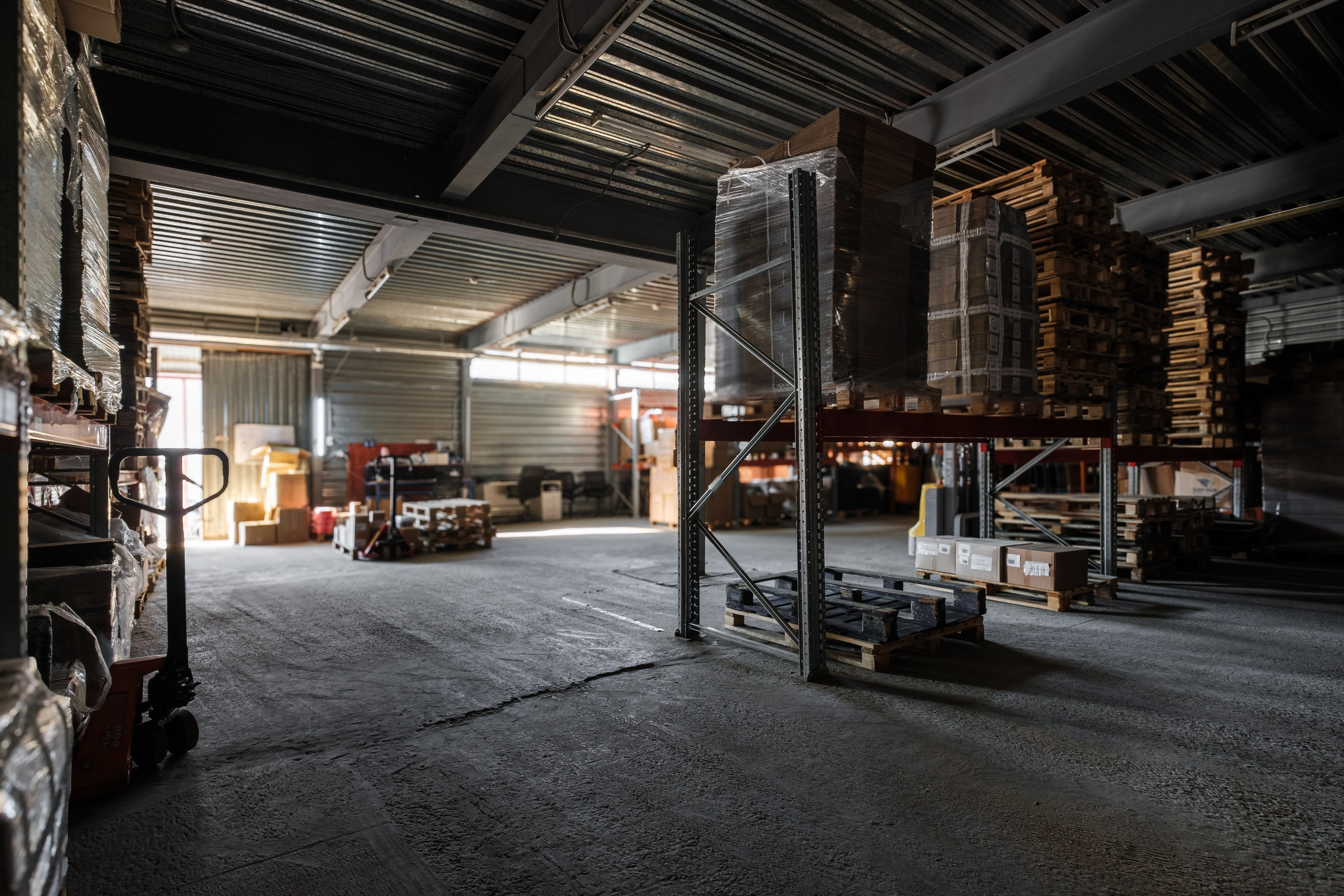 SaintPack, фуллфилмент. Интерьерный фотограф и видеограф в Санкт-Петербурге Вадим Балбашевский