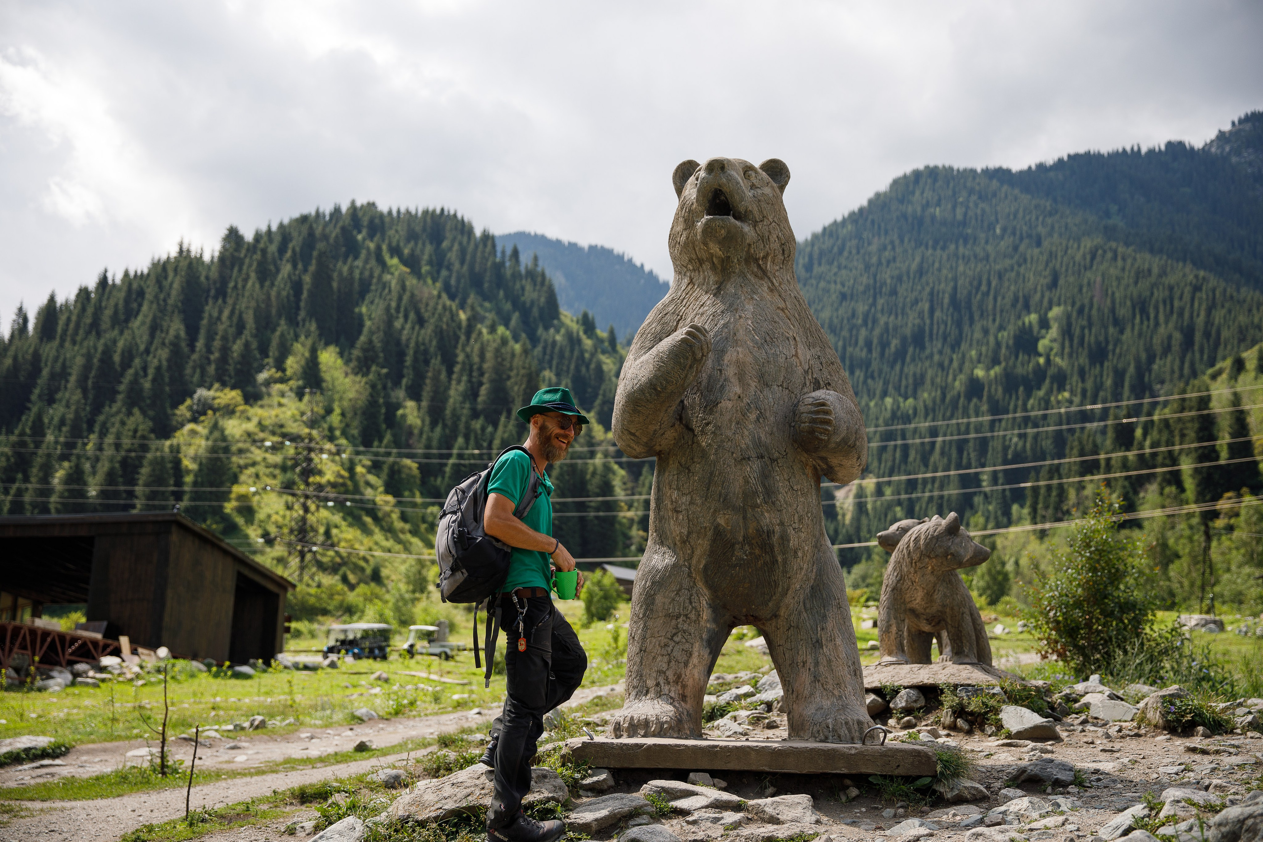 Экскурсия и тур на горячие источники Алмарасан и водопад Аюсай из Алматы