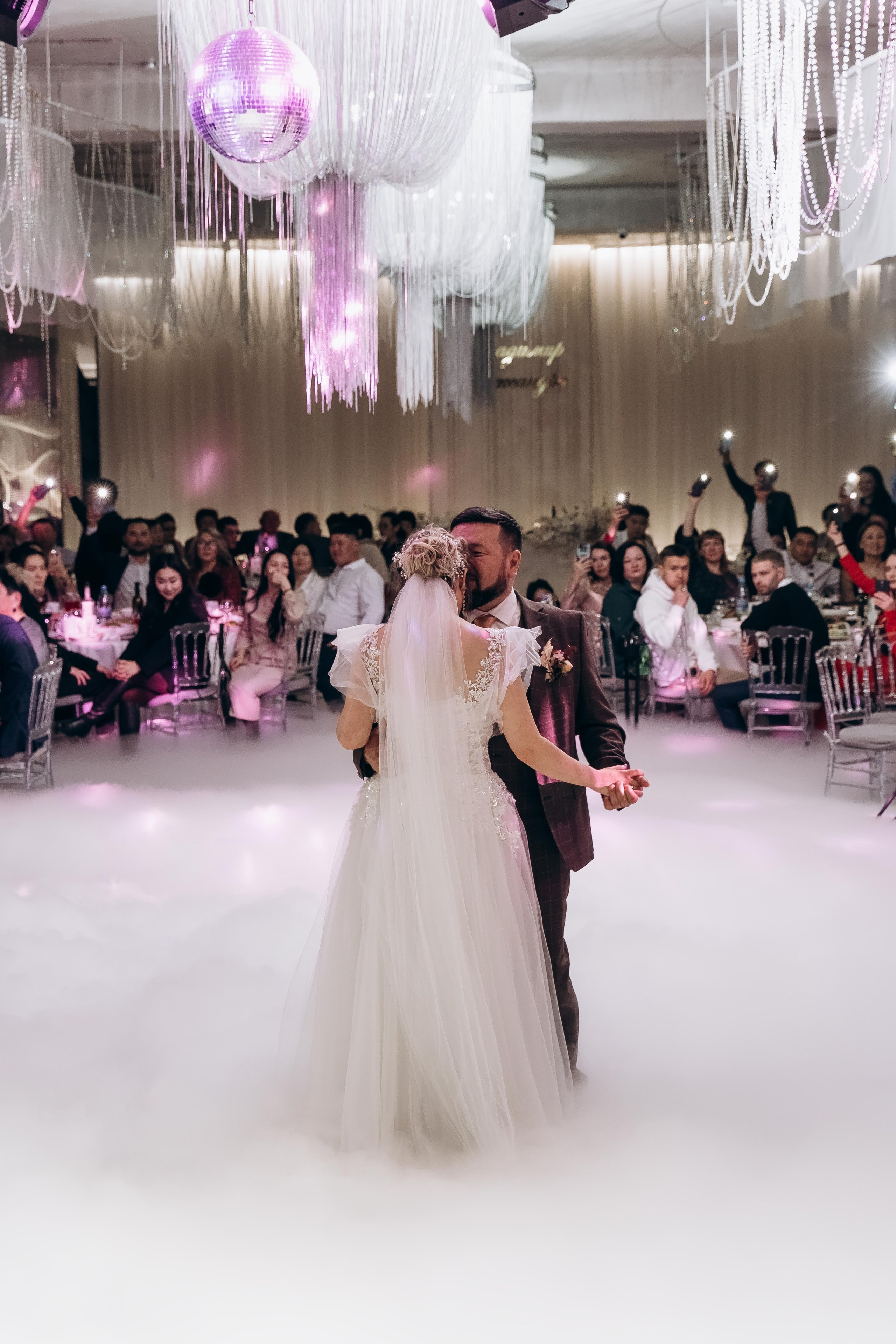 Фотограф в кызыле фотосъемка в кызыле фотосъемка фотограф Людмила Тагва yurtkyzyl юрткызыл индивидуальные фотосессии свадебная съемка. Фото и видеосъемка в Кызыле, аэросъемка в Кызыле свадебный фотограф и видеограф в Кызыле свадебная съемка в Кызыле Yurtkyzyl yurtkyzyl