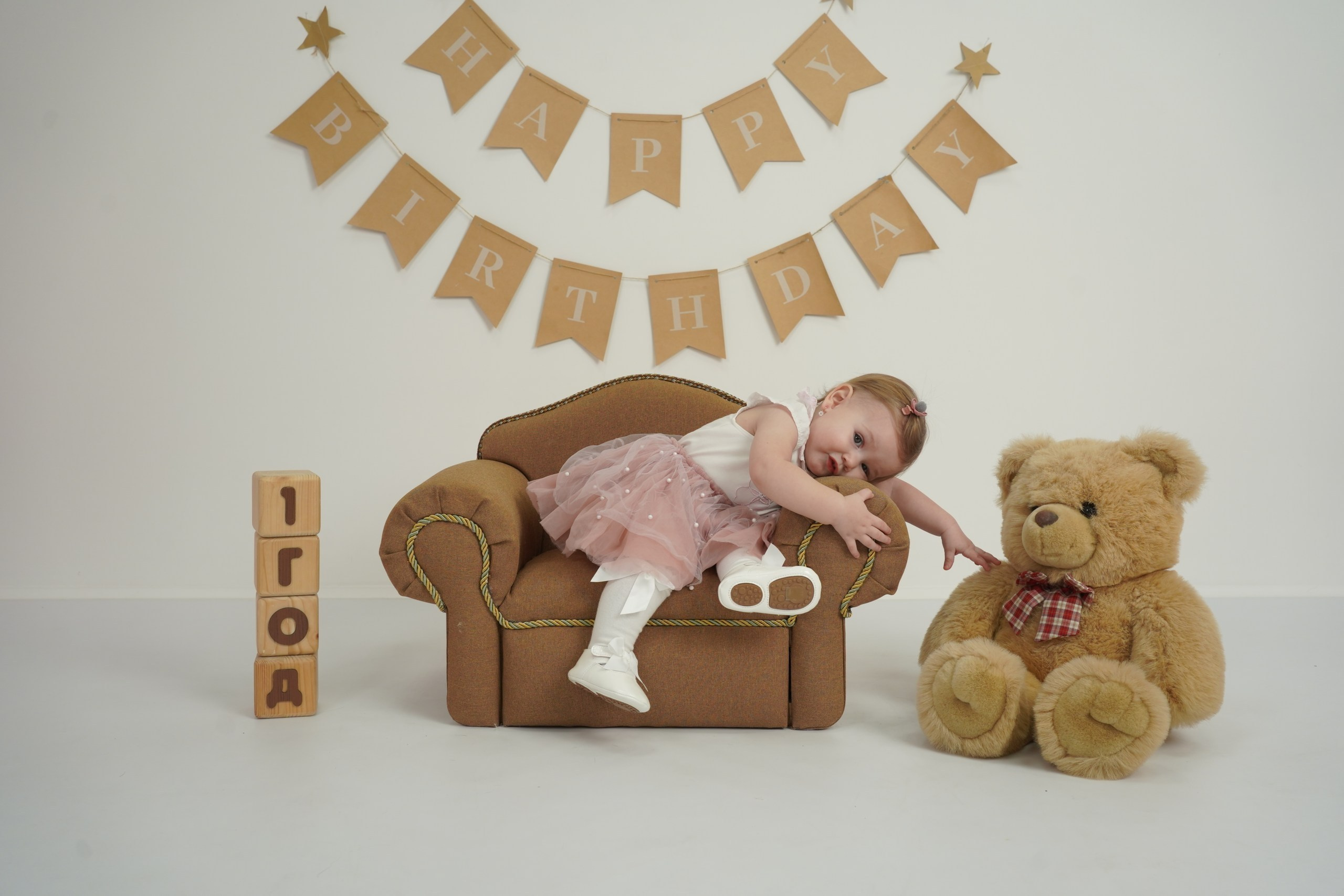 Фотоссесия на Годик для Девочки. Детская Фотостудия ГОДОВАСИКИ в Санкт-Петербурге фотосесия на годик