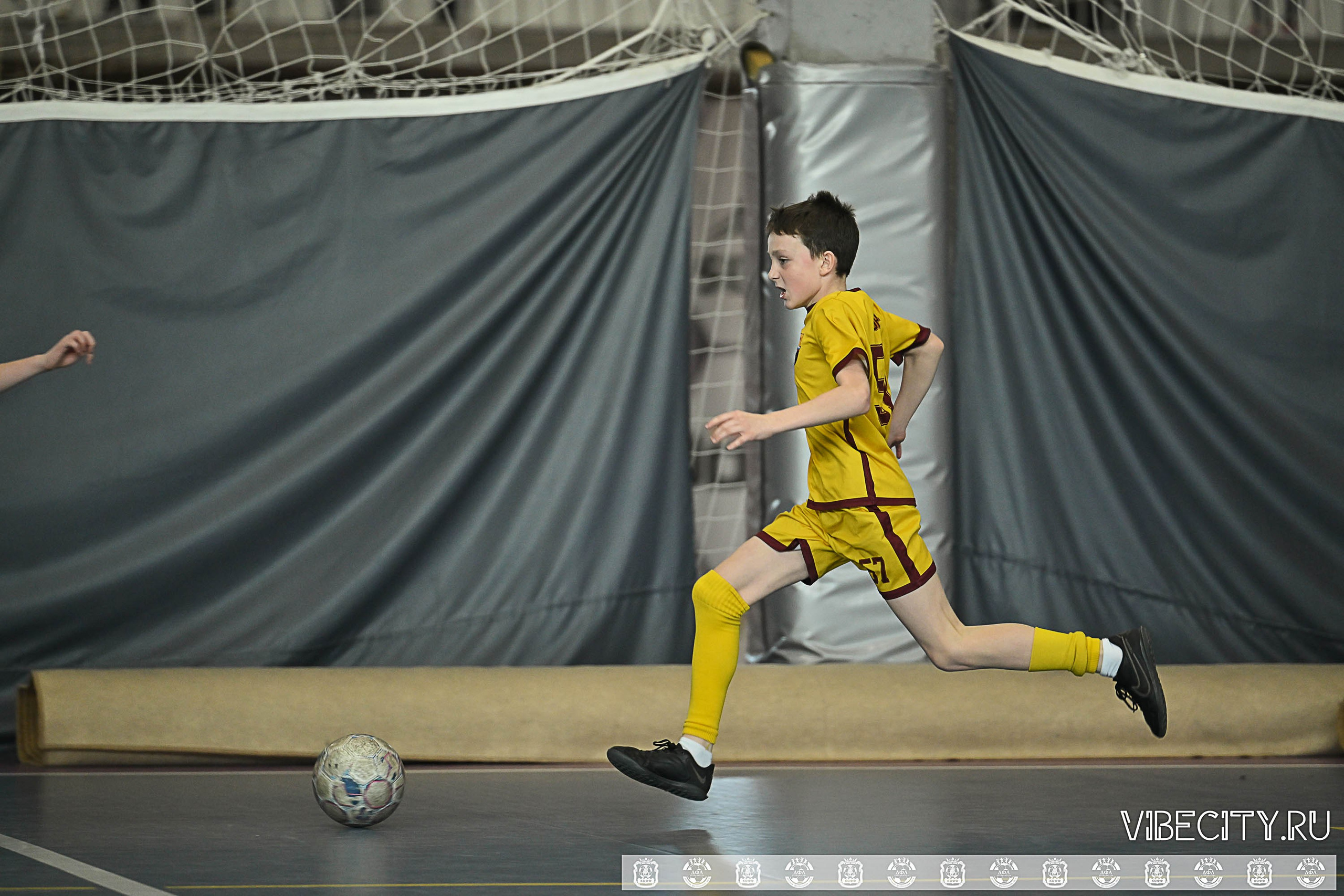 БАЛТИЙСКАЯ ЛИГА ПО ФУТЗАЛУ U10. VIBECITY.RU Вайб Сити Ру Фоторепортажи Фотоотчеты Калининград