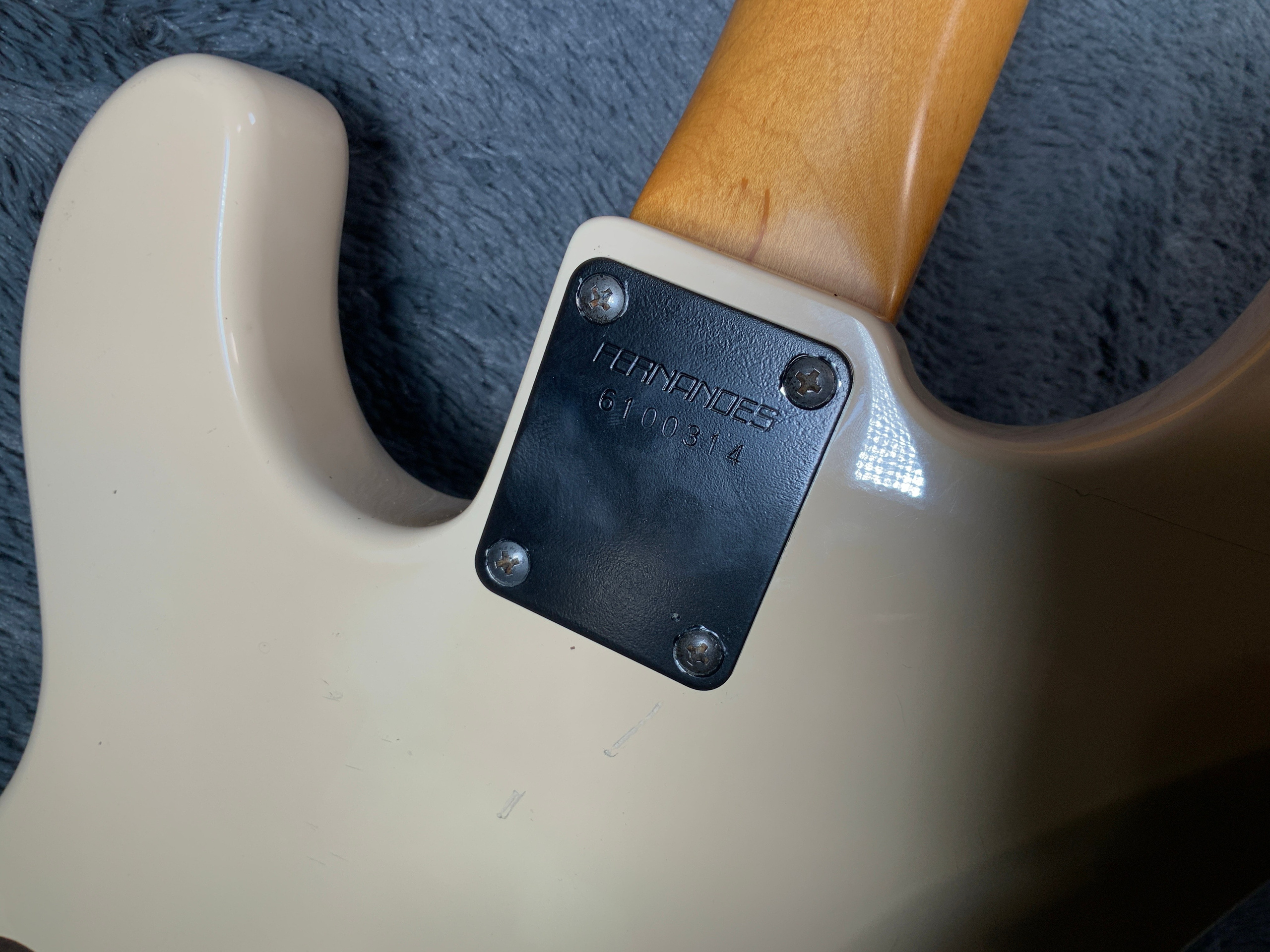Fernandes PJ Bass Japan