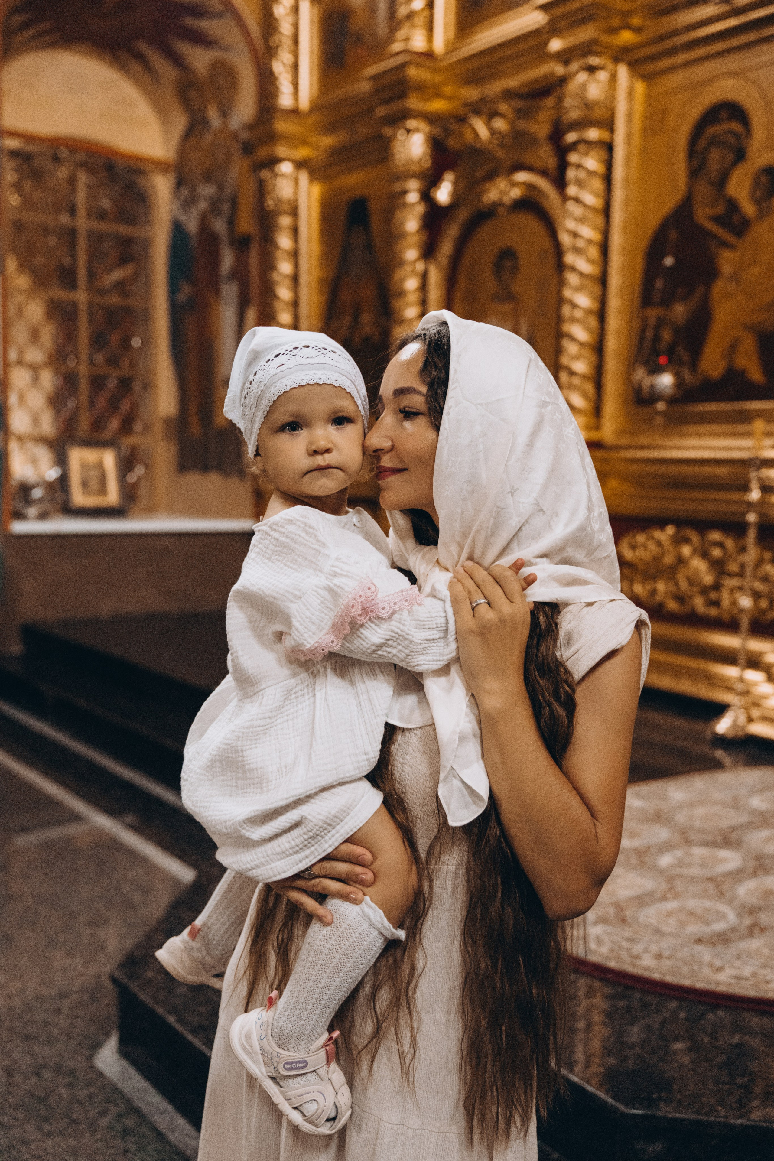 Богоявленский собор. Свадебный, семейный фотограф в Иркутске Светлана Макаричева