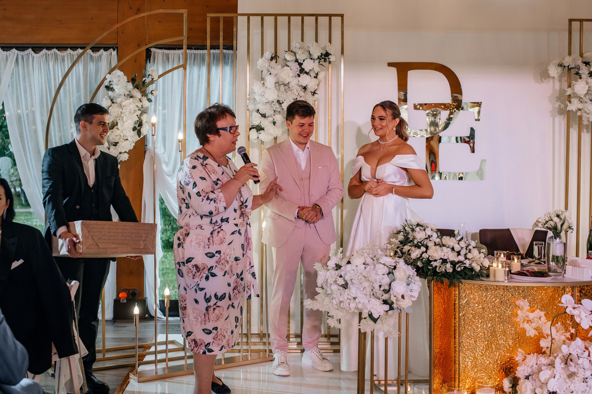 Свадебная фотосъемка Малые Карелы Архангельск Новотель. Свадебный фотограф в Архангельске и Северодвинске