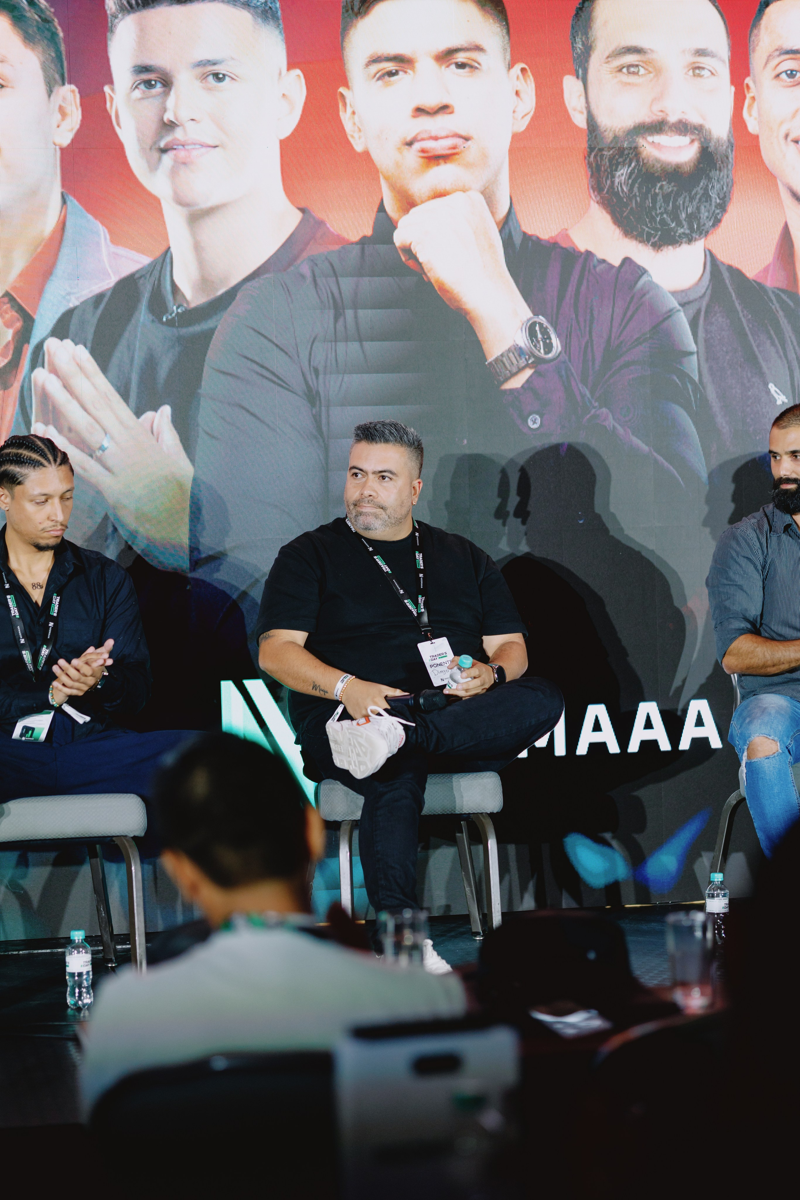 TRADERS DAY By NeomAAA Medellin. NeomAAA Funds Gallery