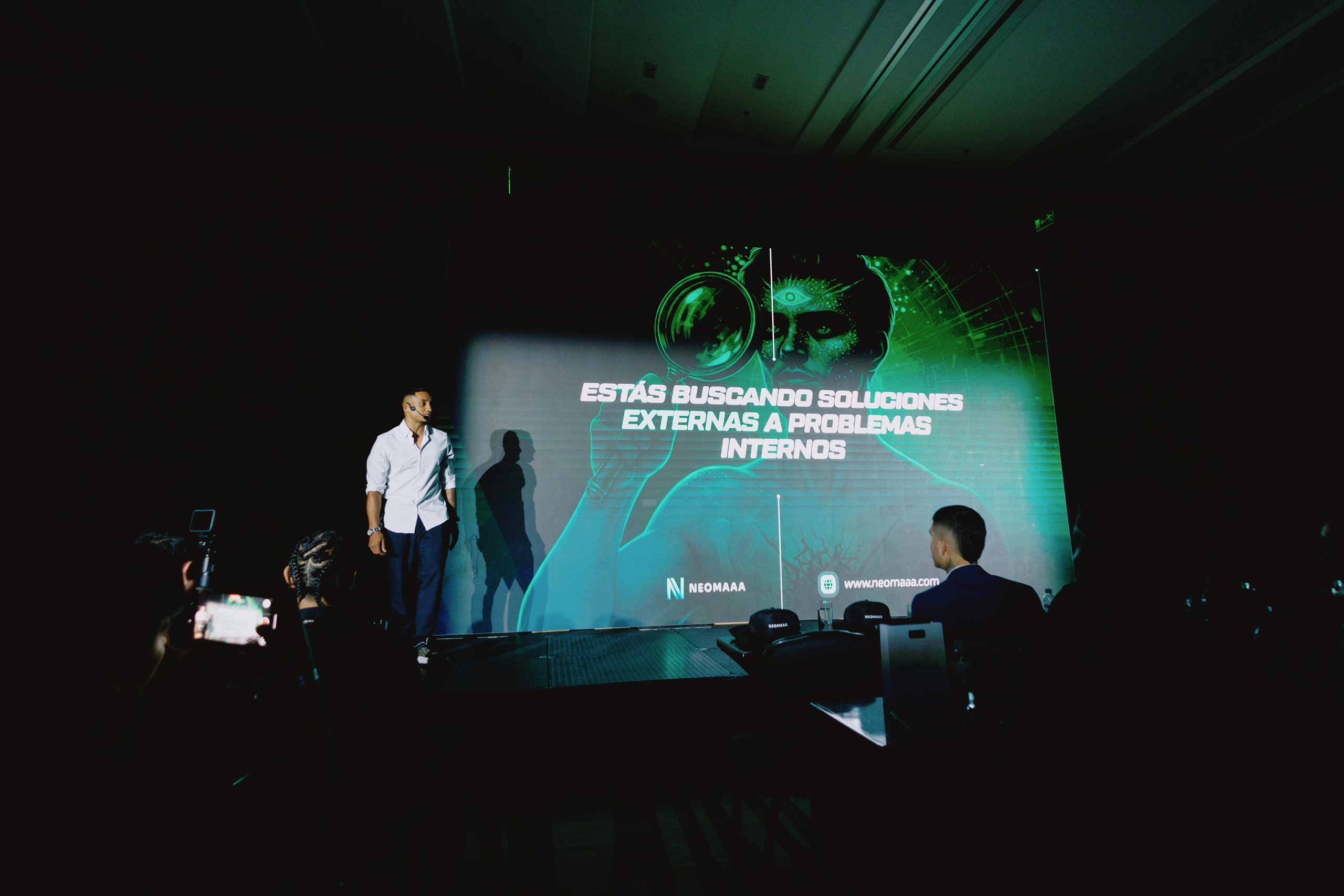 TRADERS DAY By NeomAAA Medellin. NeomAAA Funds Gallery