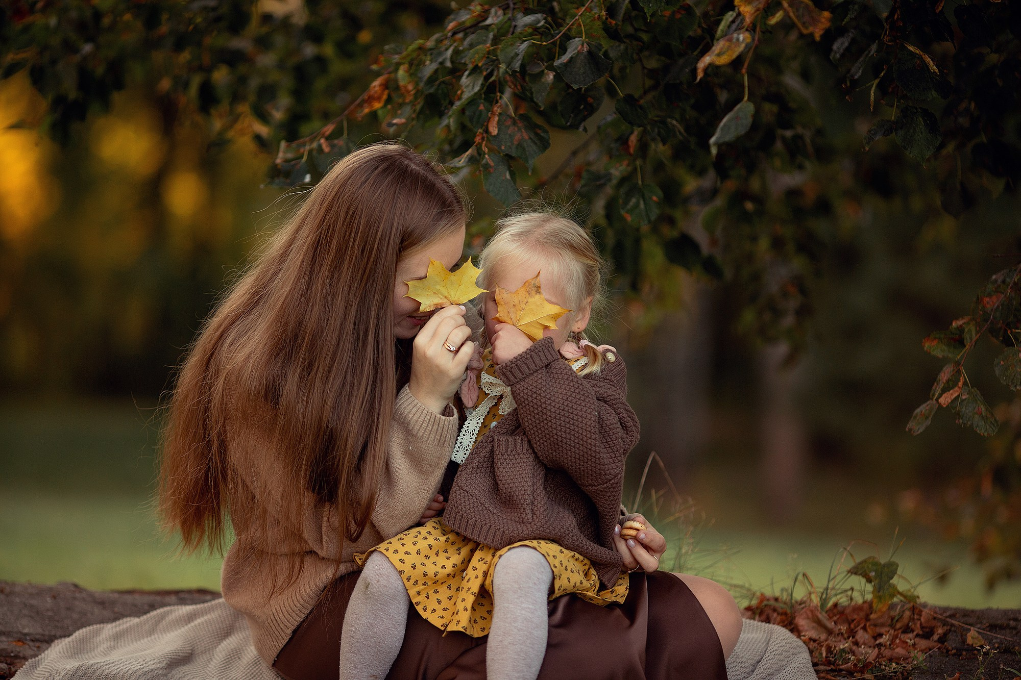 Семейная Фотосессия на природе в осеннем парке. Семейный фотограф Татьяна Надеждина | Москва, Московская область, Ярославль