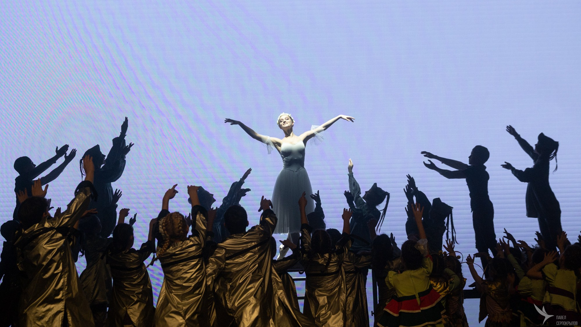Юбилейный концерт студии эстрадного танца «Изумрудный город». Репортажный фотограф в Казани Павел Серпокрылов