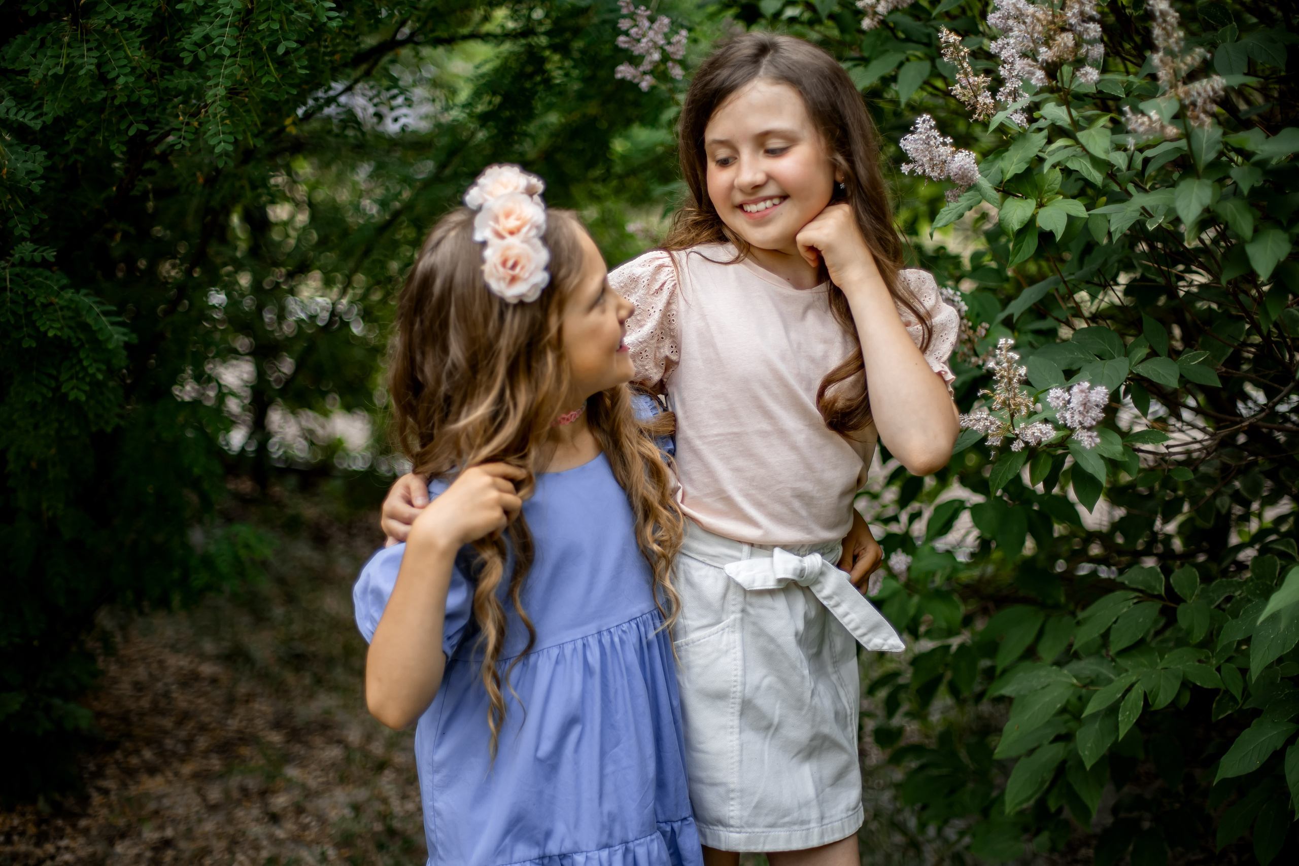 Елизавета & Варвара. Сестрёнки. Фотограф Григорьева Ольга. Портретная, семейная съёмка, Love Stori, видеосъёмка в городе Чита. Выпускные альбомы, фотокниги