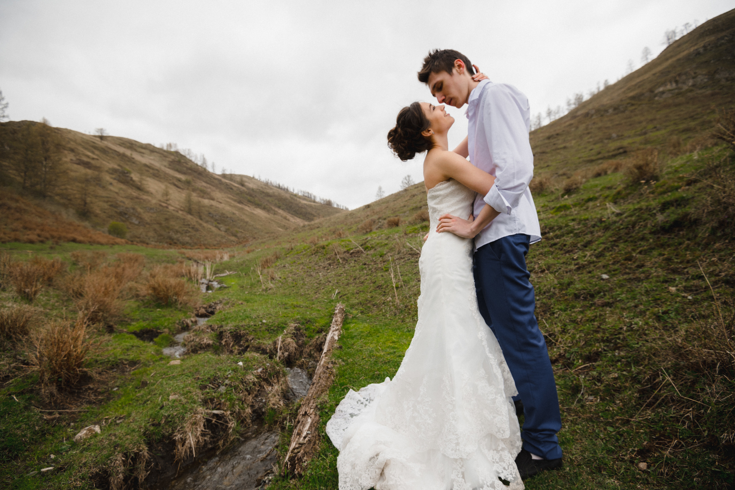 Лав строи в горах. Сергей Богомолов. Свадебный и семейный фотограф
