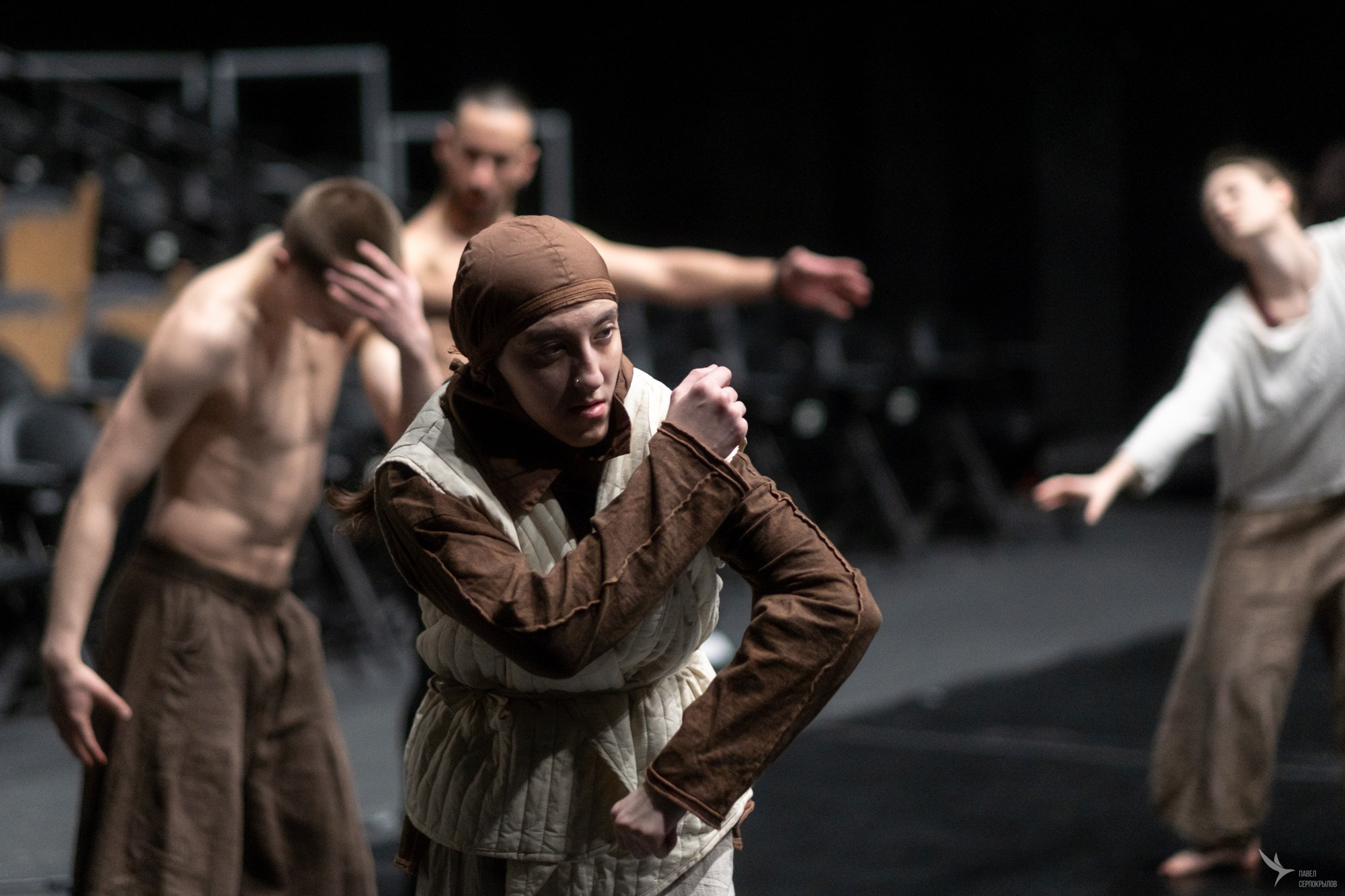 Физический театр «balballar». Объединение «Алиф». Репортажный фотограф в Казани Павел Серпокрылов