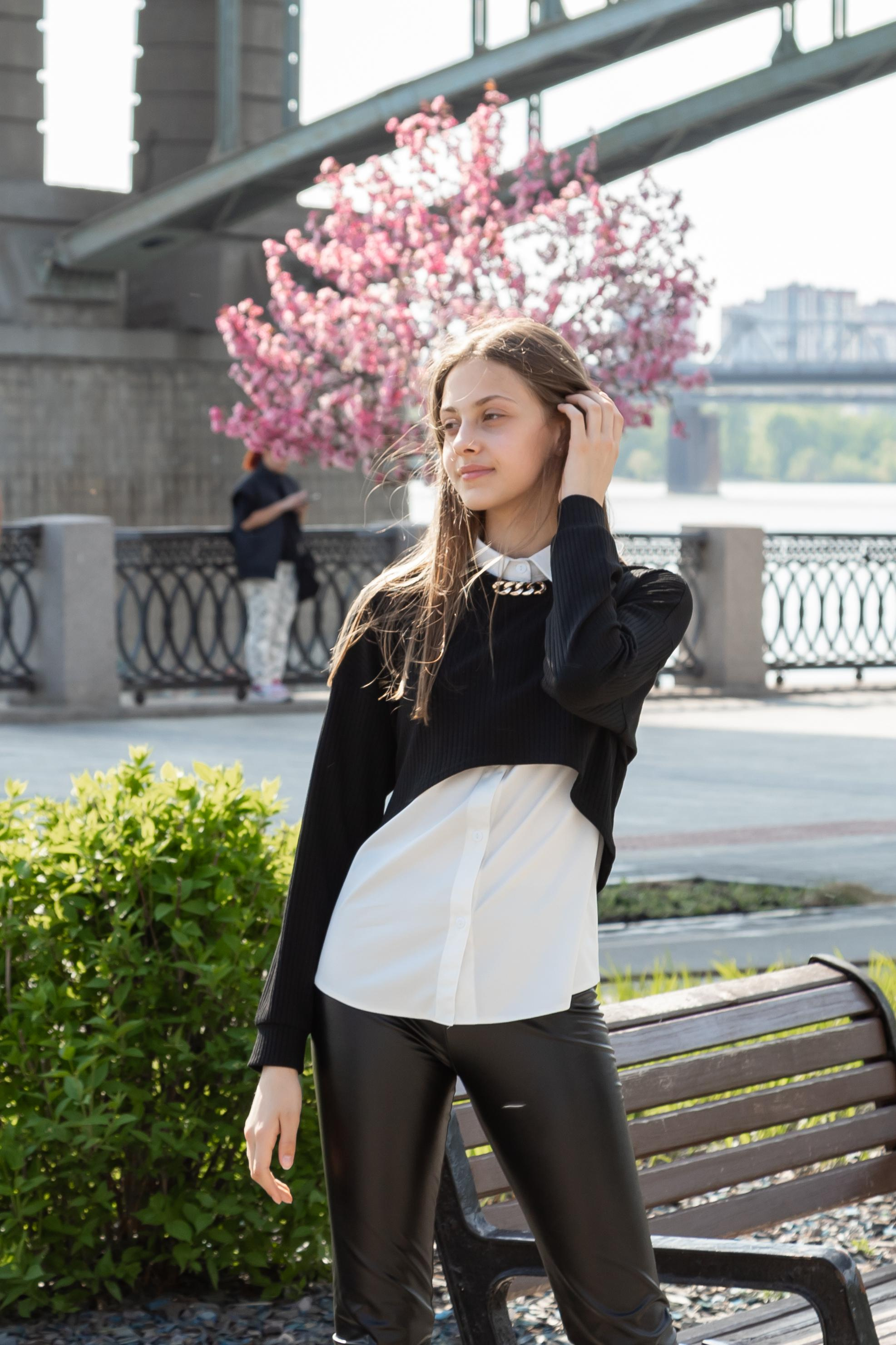 Прогулка с классом. Выпускные альбомы — заказать альбом на выпускной в Новосибирске