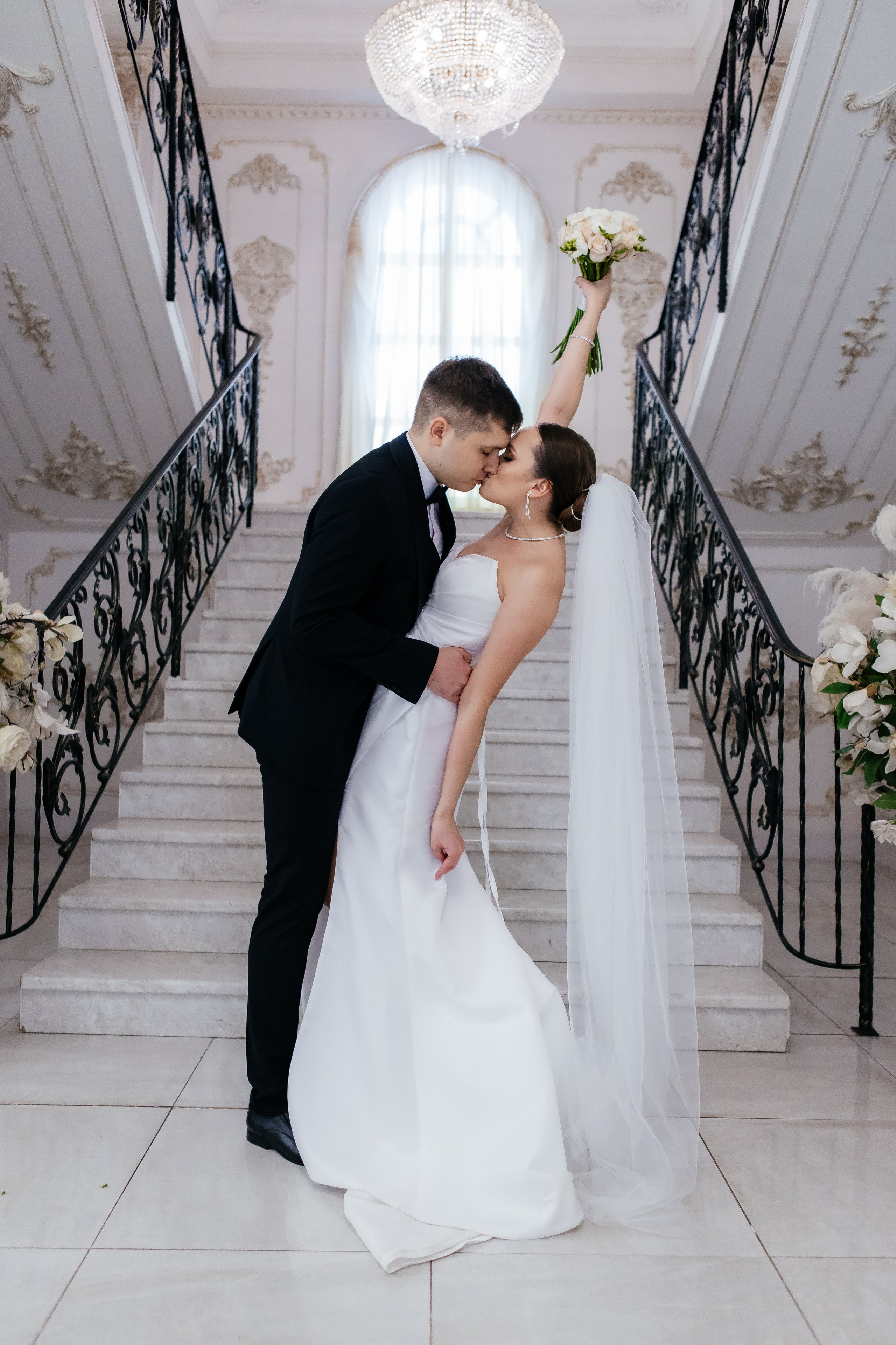 Свадебная фотосессия в Таганском ЗАГСе. Свадебный фотограф в Москве