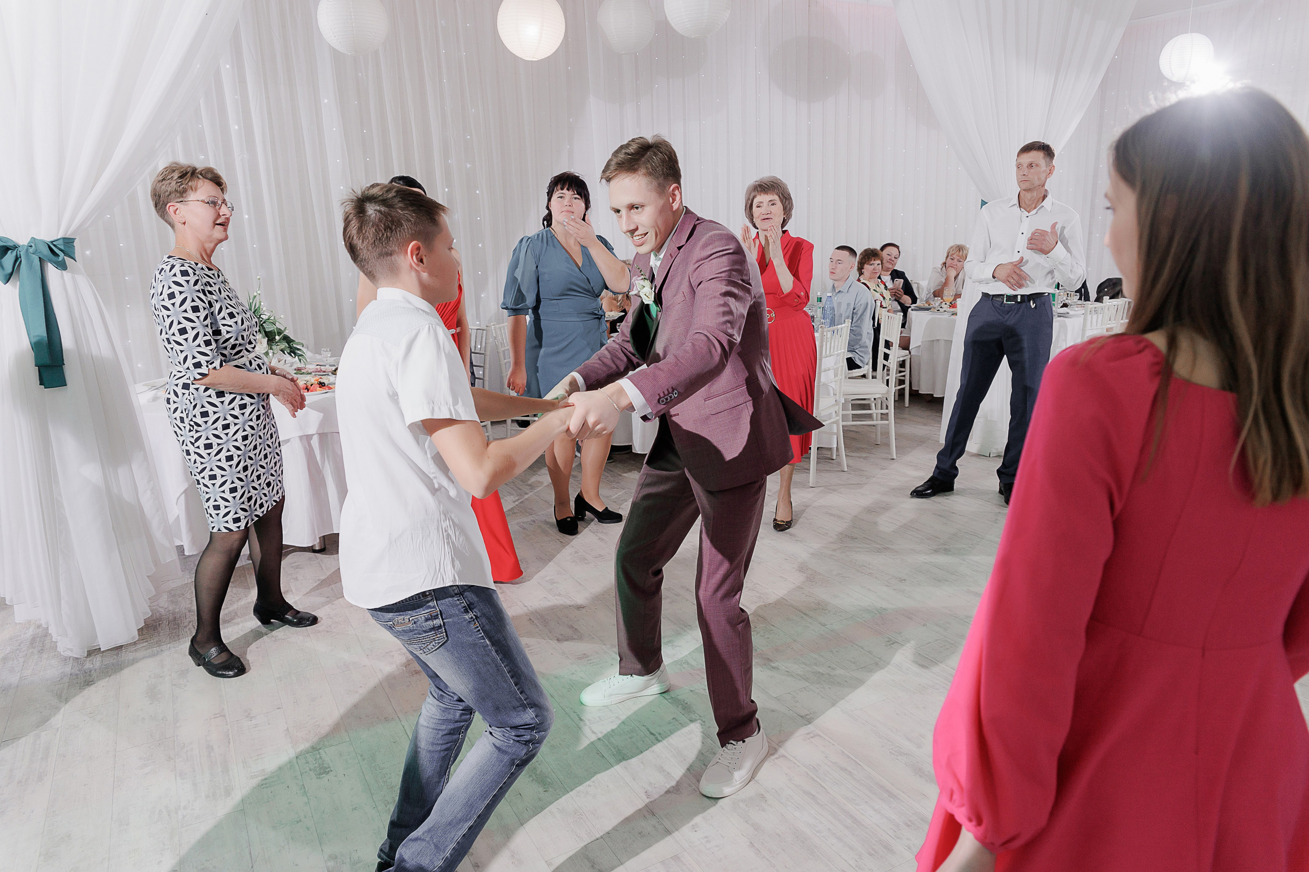 Фотограф на свадьбу в Твери и Тверской области. Свадебный и семейный фотограф в Твери и Тверской области