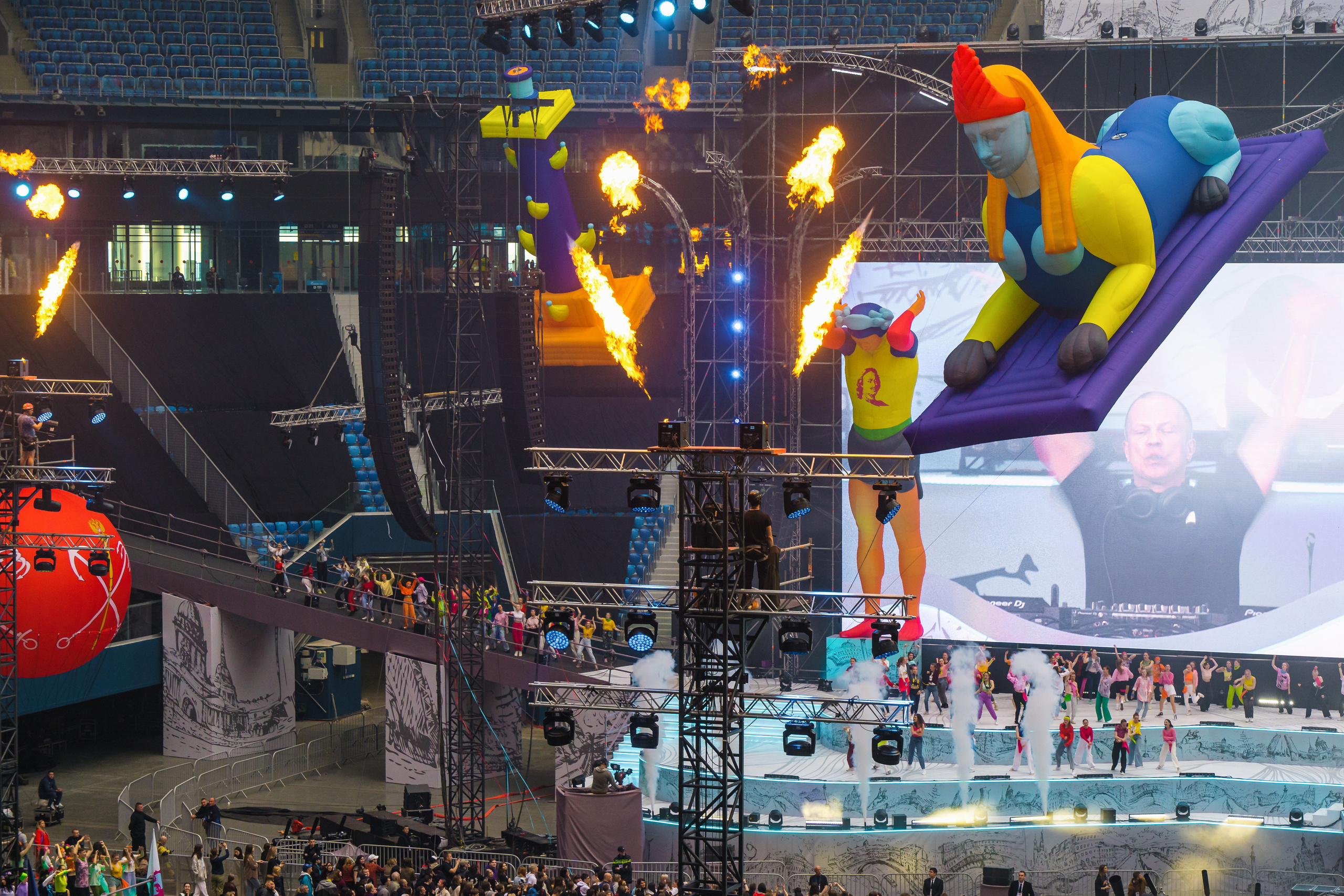 Петровские ассамблеи 2.0 — шоу-моменты. Святослав Буньков | фотограф