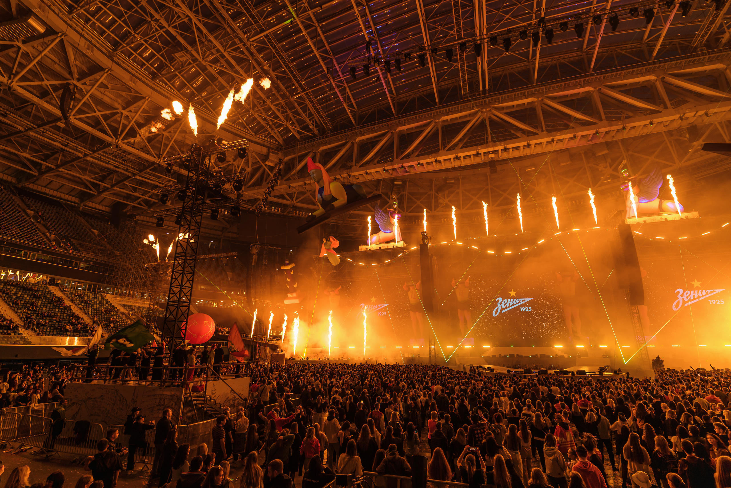 Петровские ассамблеи 2.0 — шоу-моменты. Святослав Буньков | фотограф