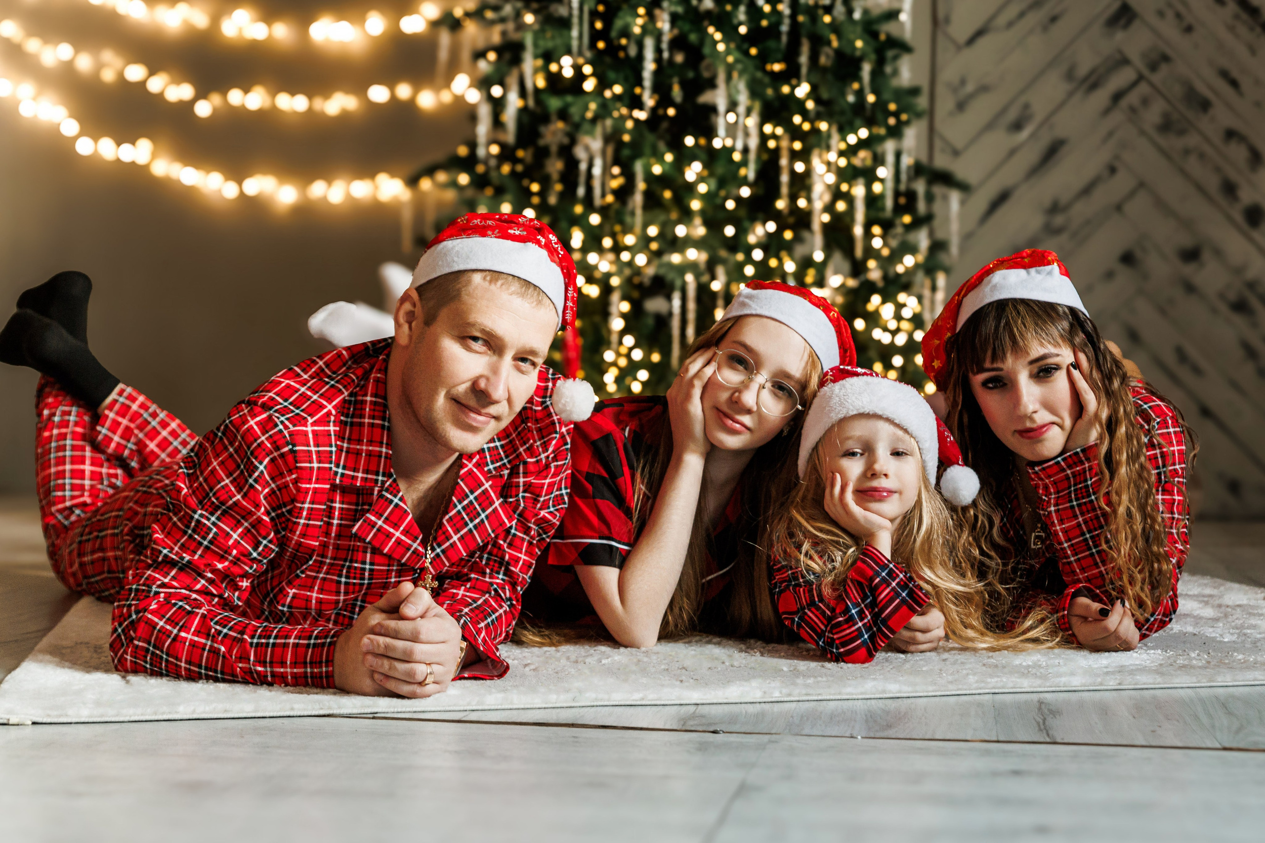 Ежегодная семья