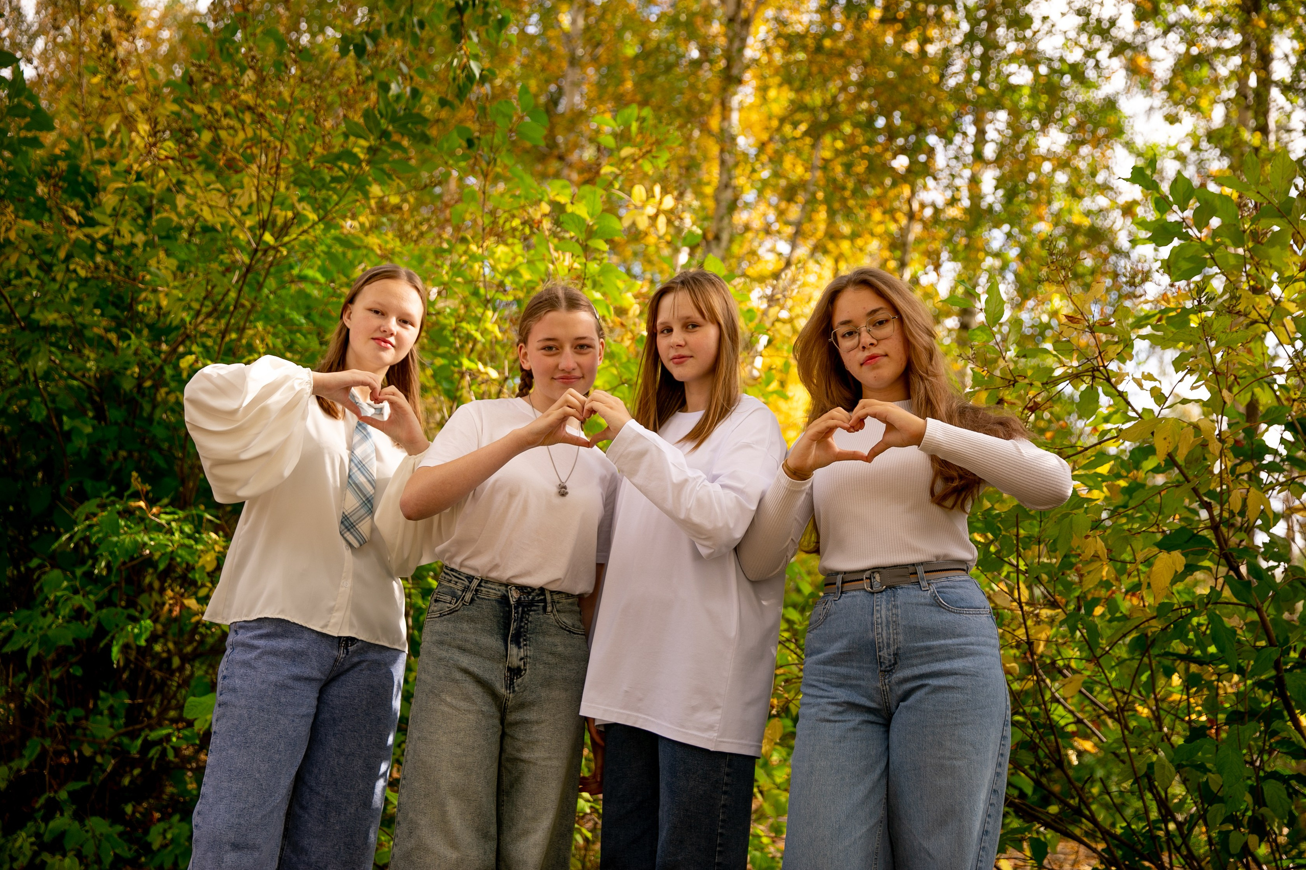 Выпускные альбомы 9-11 классы. Семейный и детский фотограф София Шарабурко, Томская область