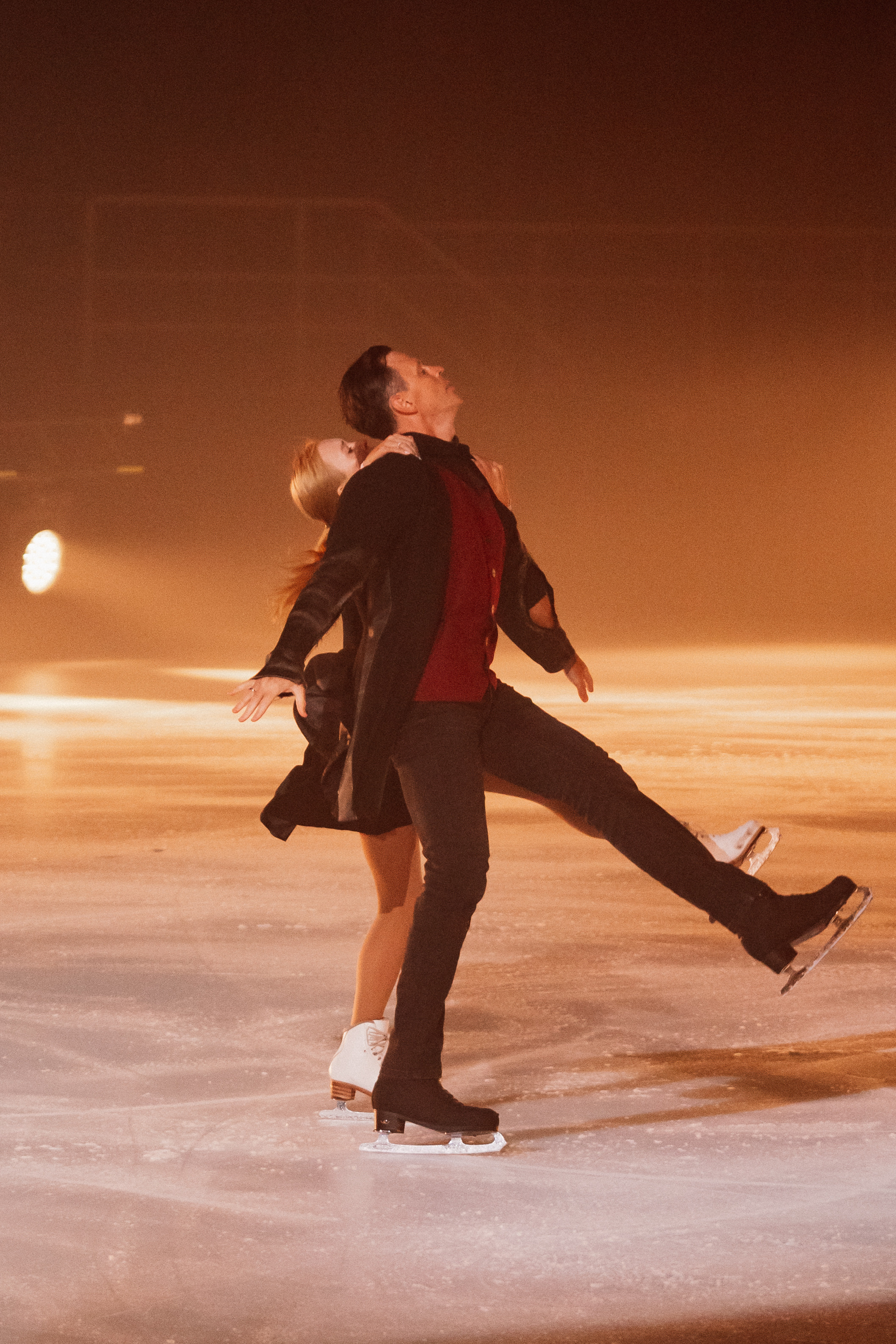 Шоу Ильи Авербуха «Письма Любви» в Сочи. Воробьева Ксения — Спортивный и танцевальный фотограф Новосибирск