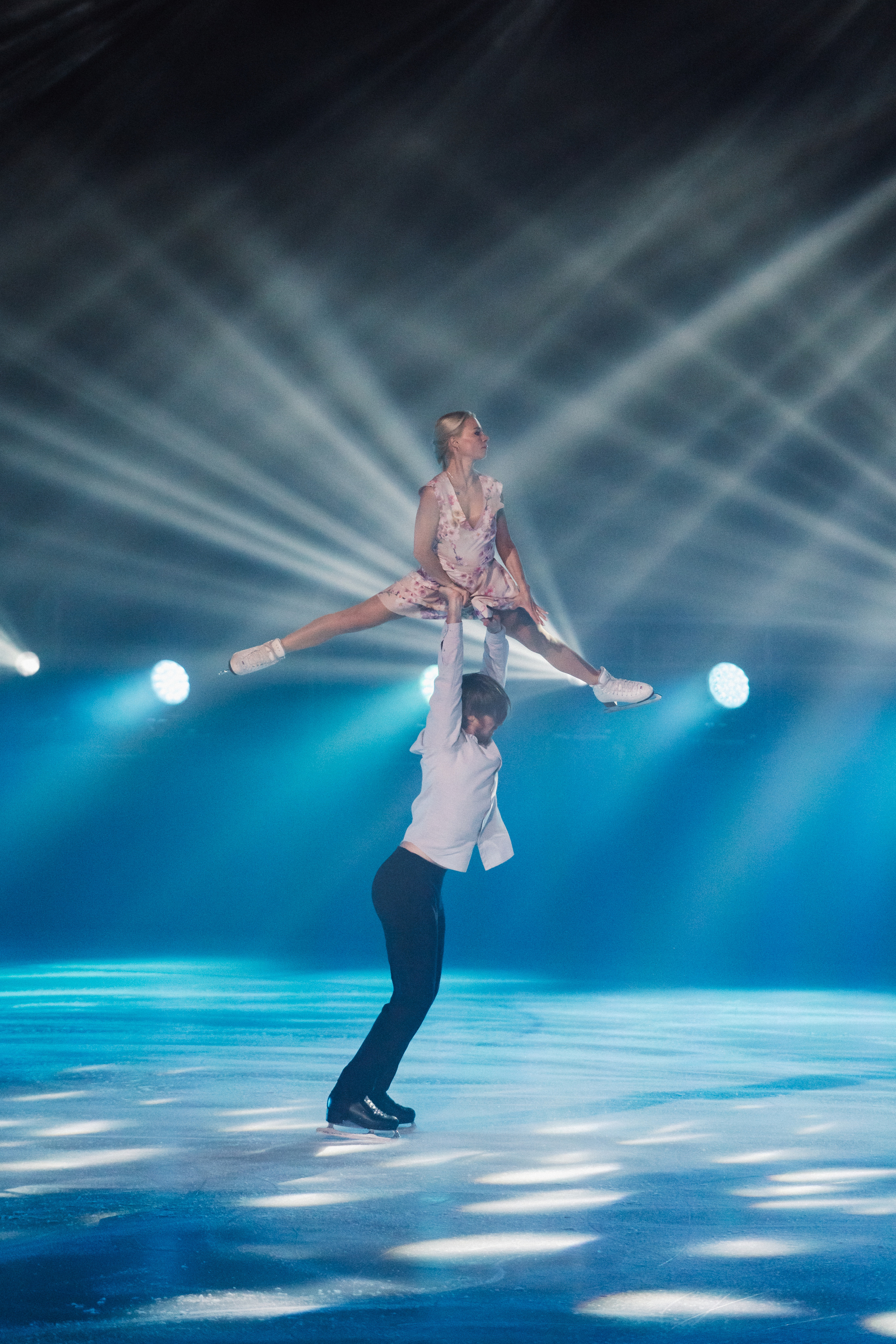 Шоу Ильи Авербуха «Письма Любви» в Сочи. Воробьева Ксения — Спортивный и танцевальный фотограф Новосибирск