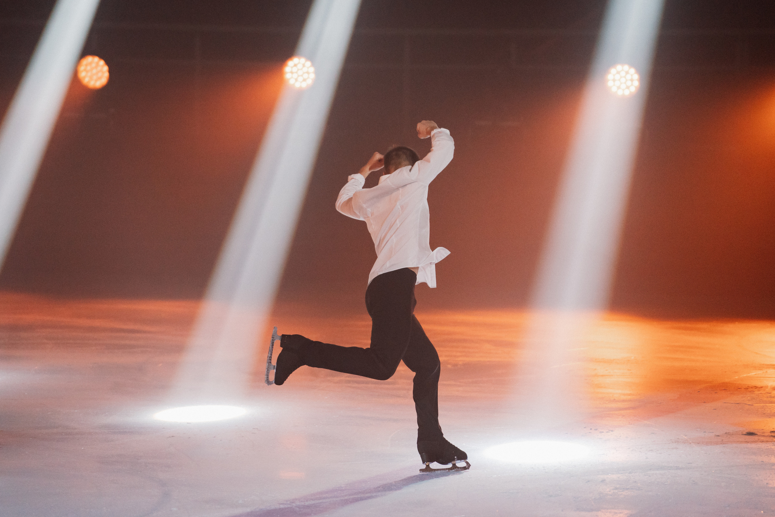 Шоу Ильи Авербуха «Письма Любви» в Сочи. Воробьева Ксения — Спортивный и танцевальный фотограф Новосибирск