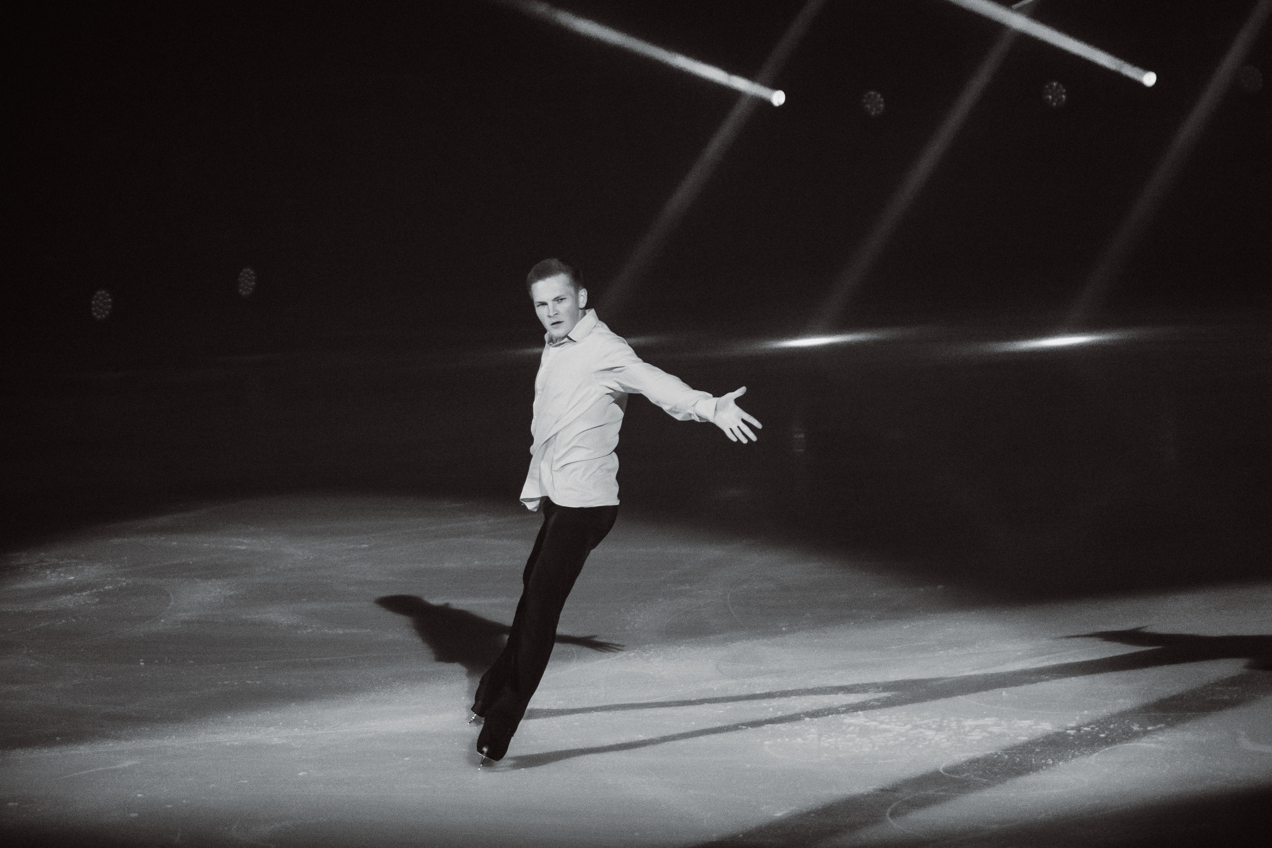 Шоу Ильи Авербуха «Письма Любви» в Сочи. Воробьева Ксения — Спортивный и танцевальный фотограф Новосибирск