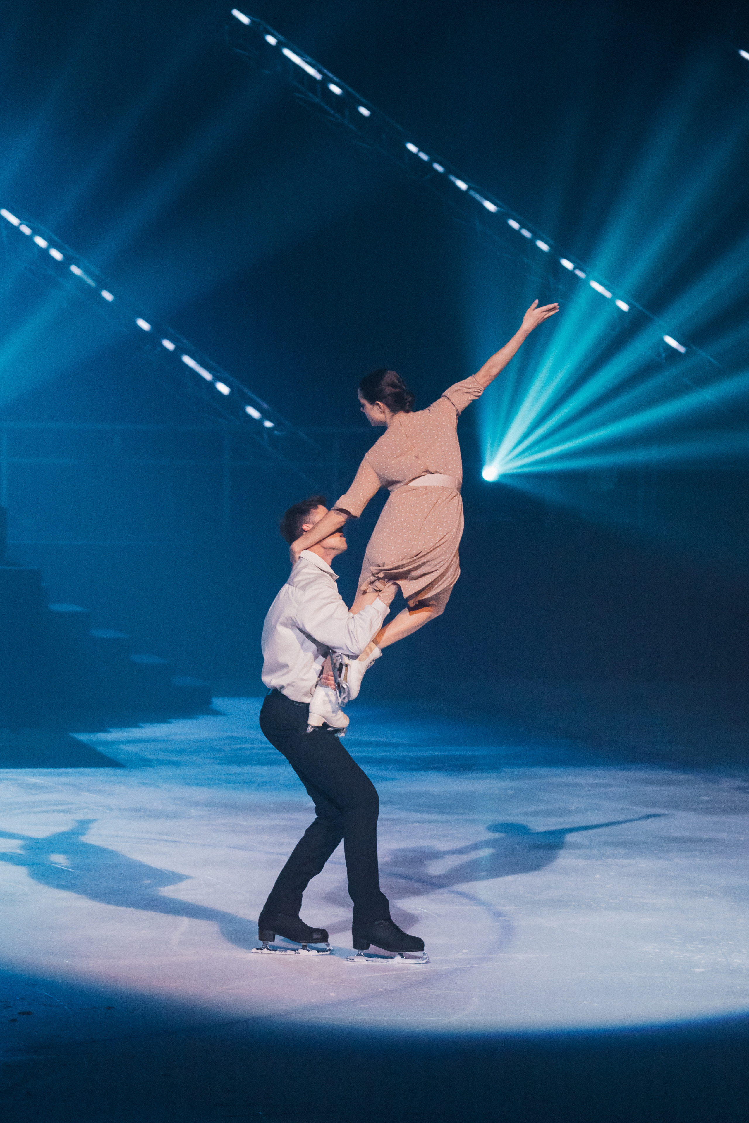 Шоу Ильи Авербуха «Письма Любви» в Сочи. Воробьева Ксения — Спортивный и танцевальный фотограф Новосибирск