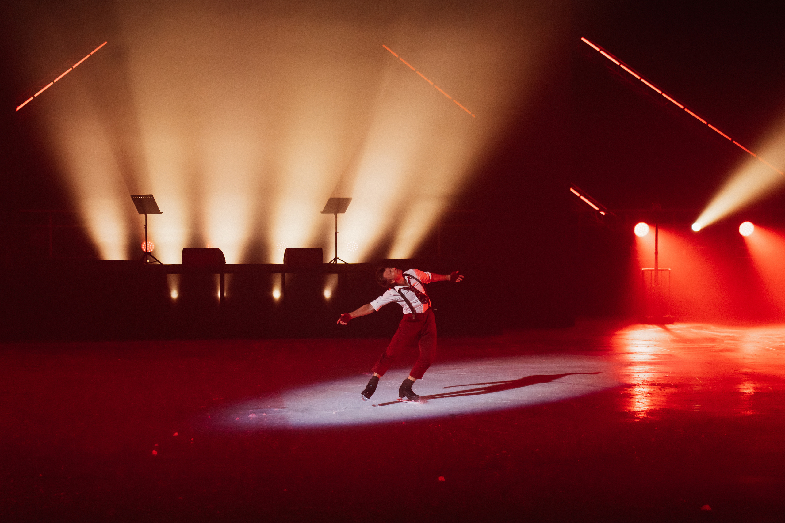 Шоу Ильи Авербуха «Письма Любви» в Сочи. Воробьева Ксения — Спортивный и танцевальный фотограф Новосибирск