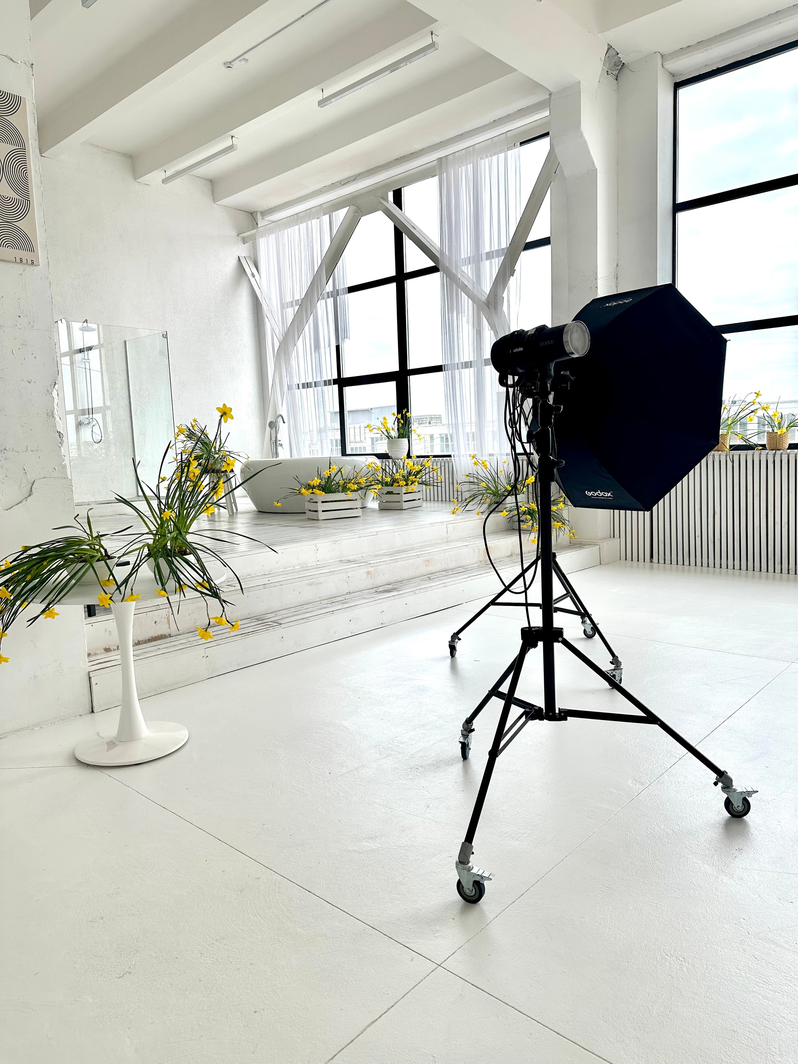 Конфиденциальная съемка в фотостудии «Moon». Фотограф Красноярск