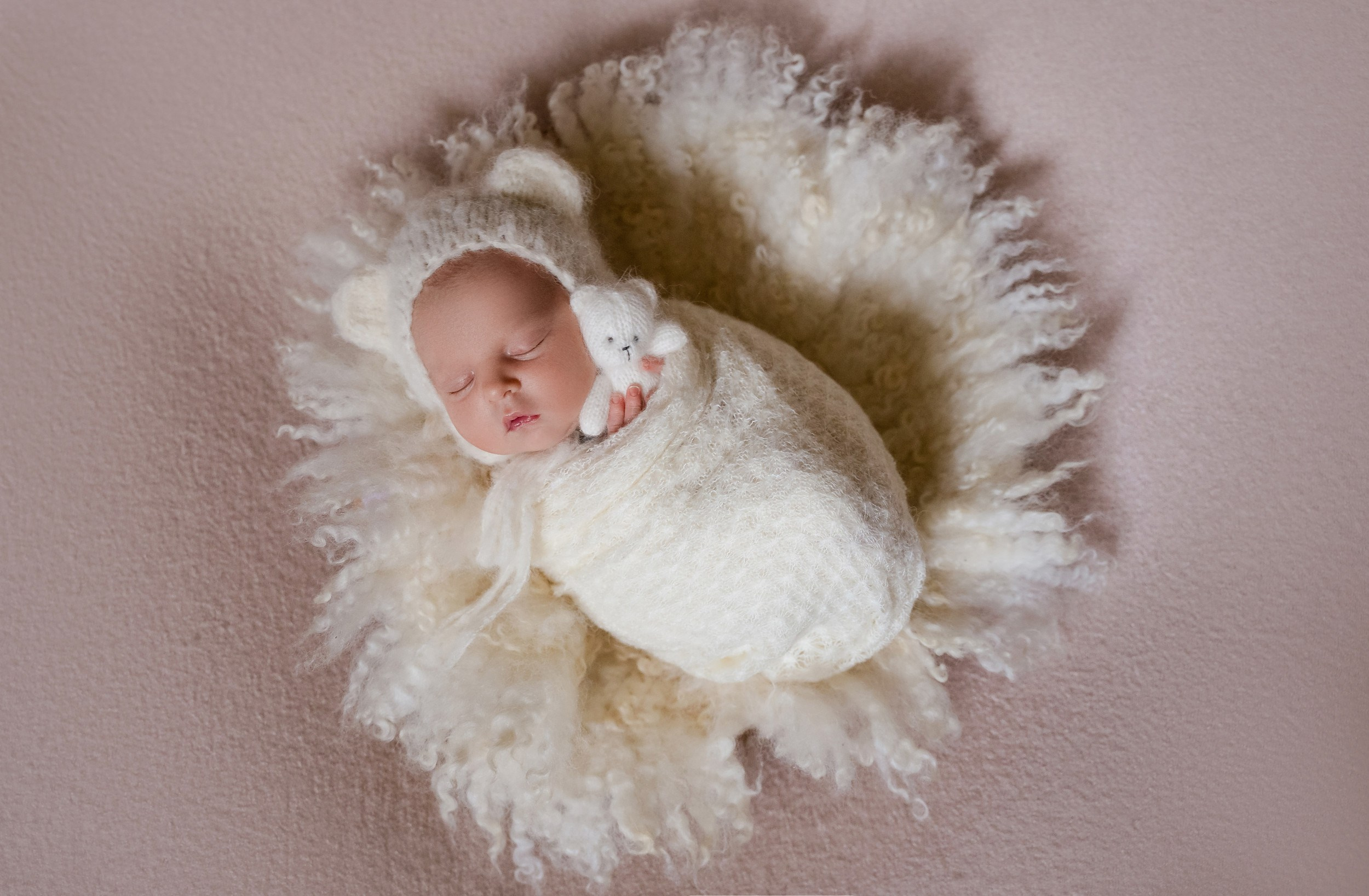 Фотосессия новорожденного в Москве