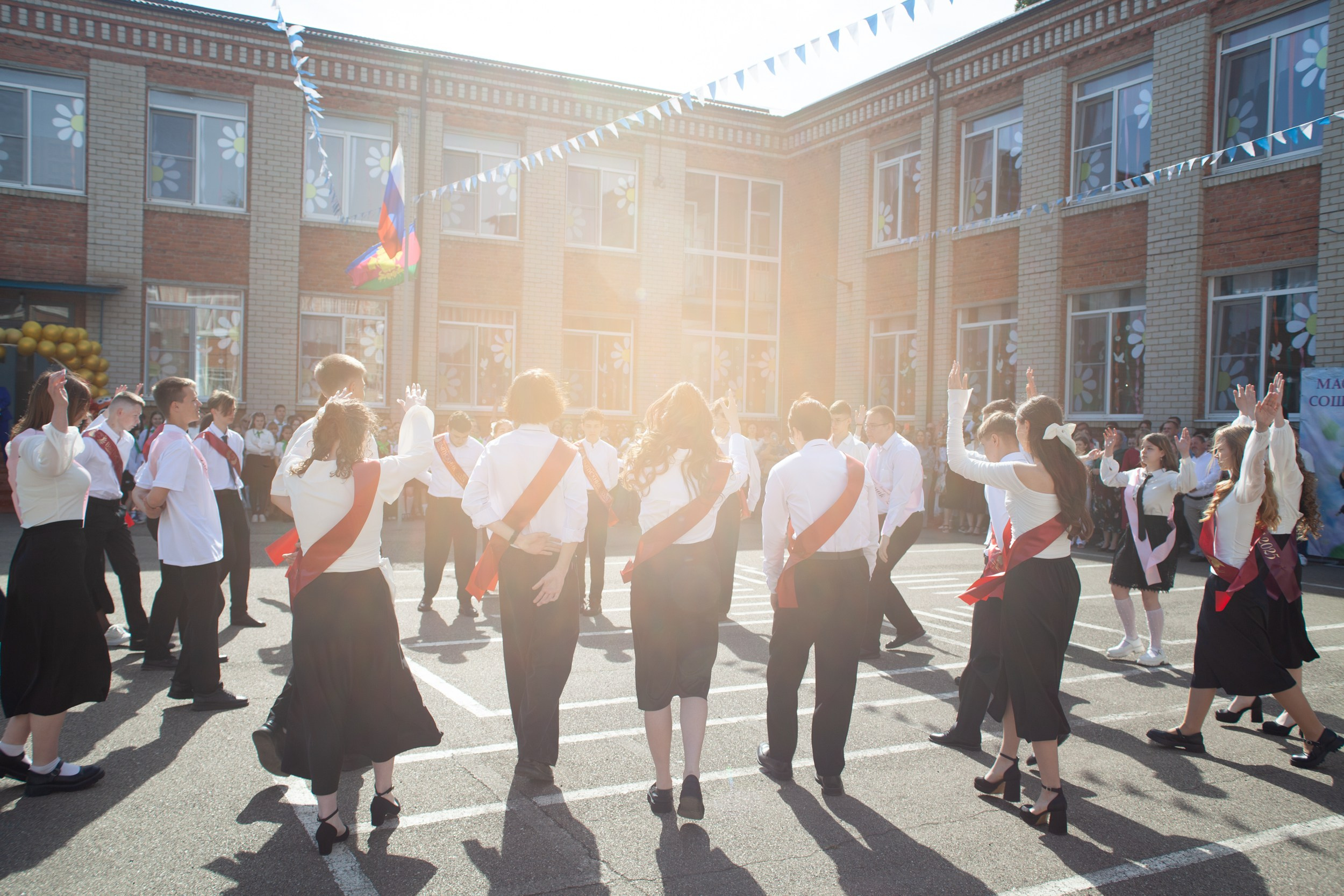 Последний звонок в Десяточке