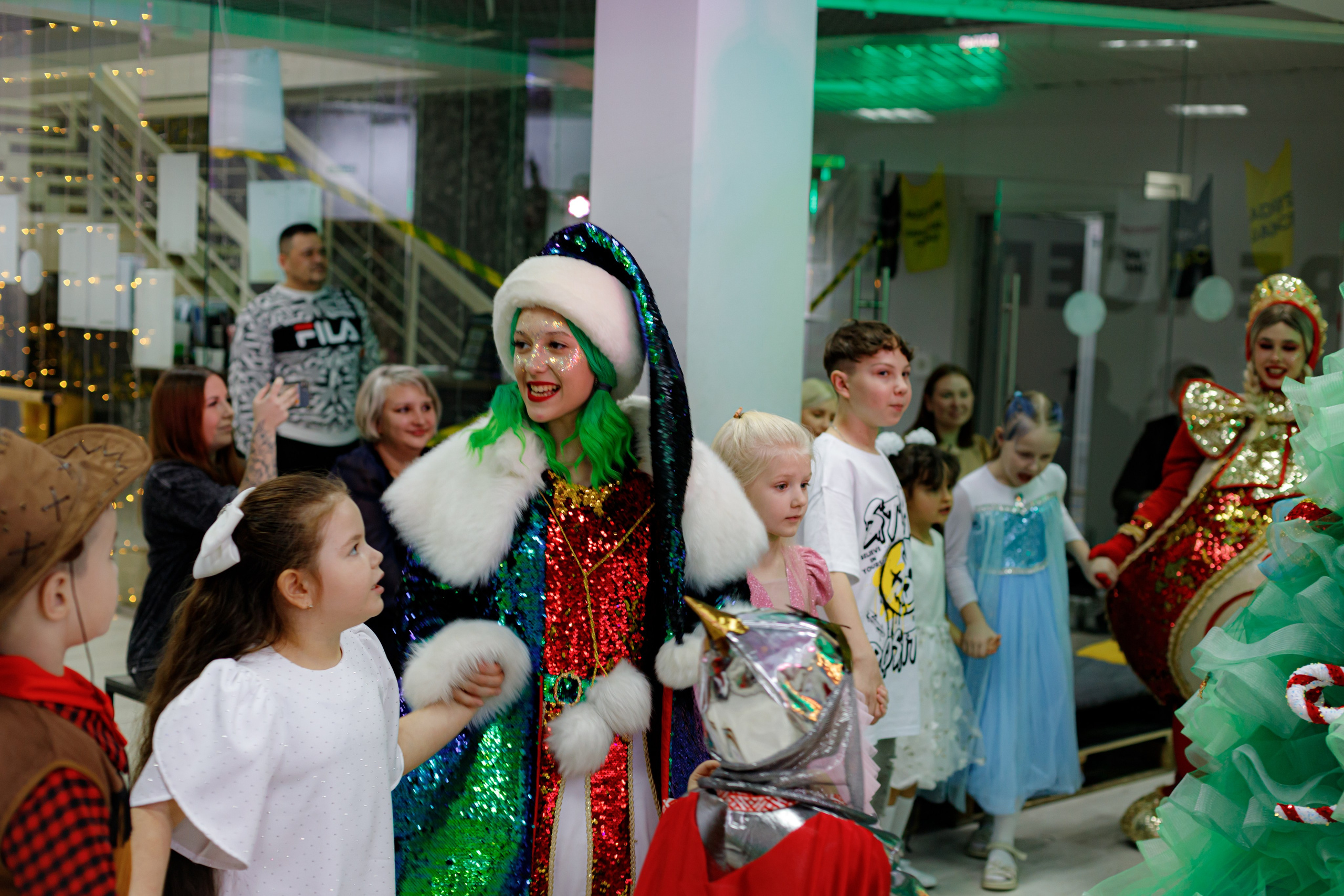 HAPPY NEW YEAR PART/5. Photokarish