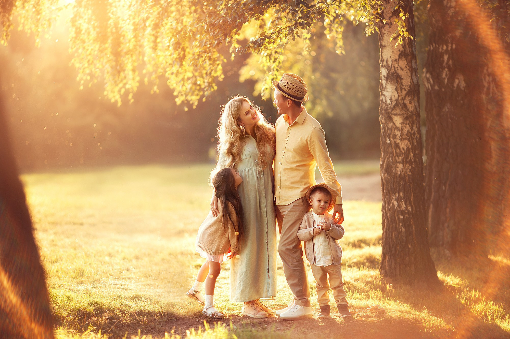 Family photo shoot in nature. Tatyana Nadezhdina Family photographer
