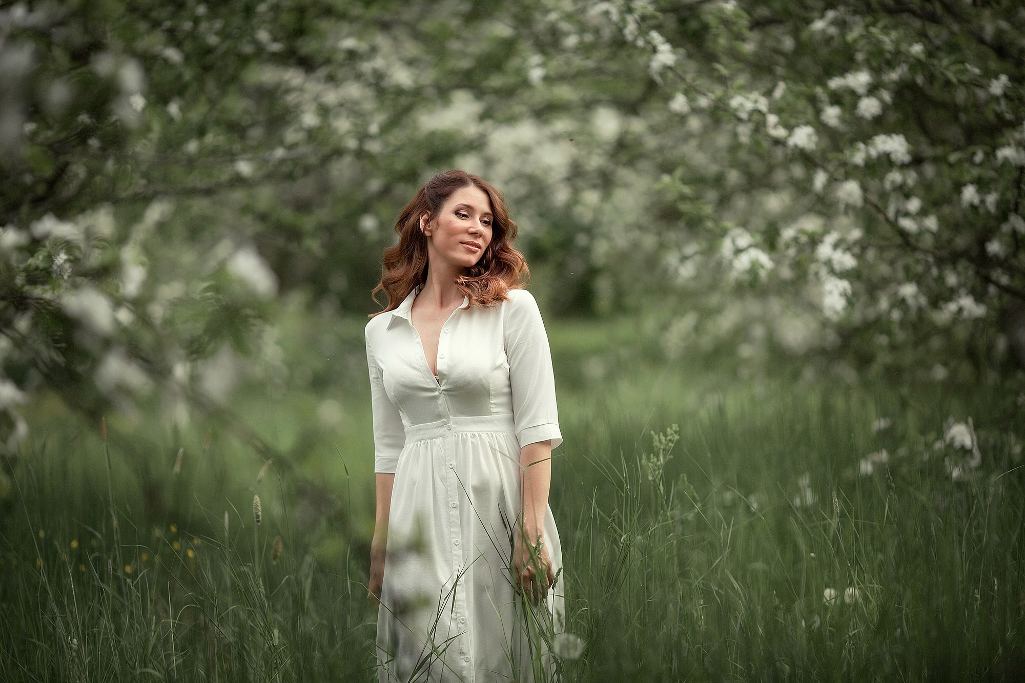 Семейная фотосессия в цветущем саду. Tatyana Nadezhdina Family photographer