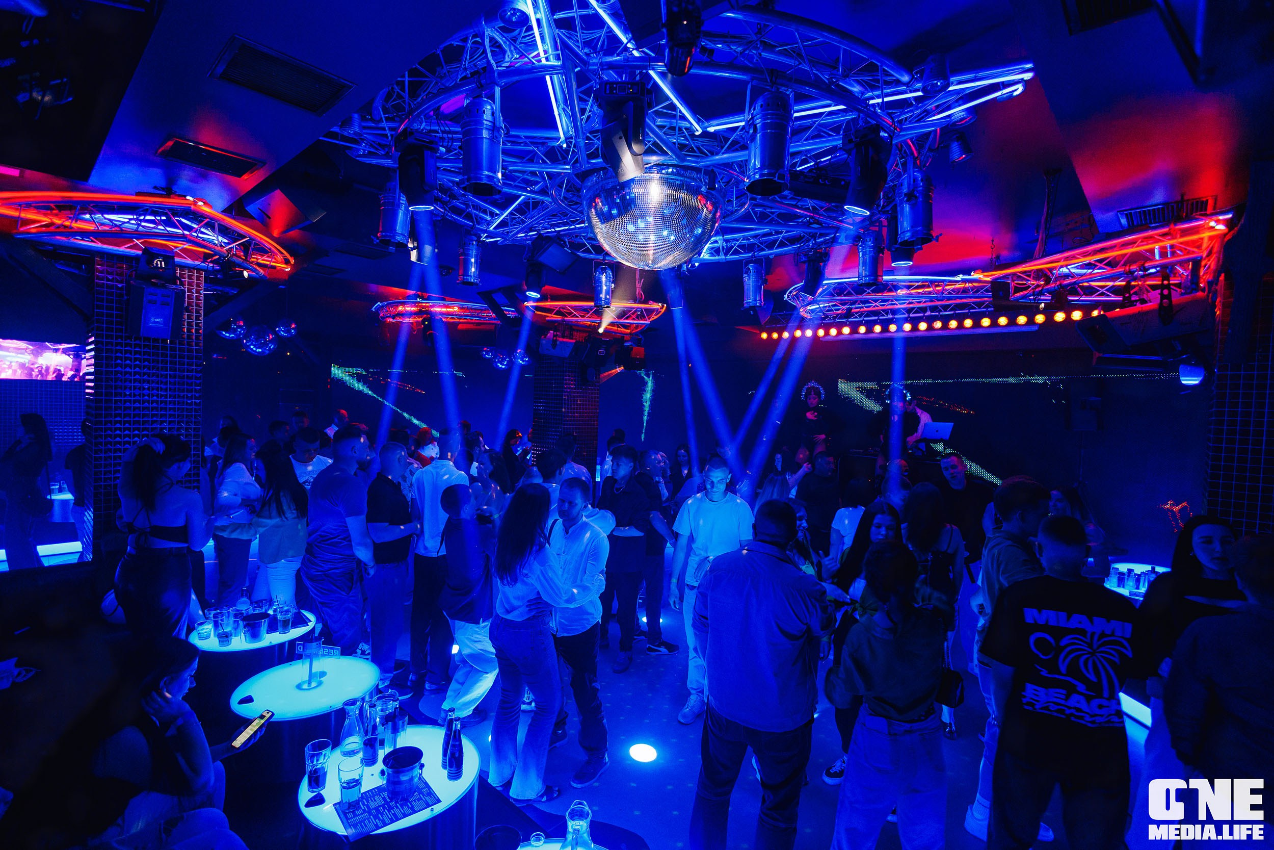 Фоторепортаж из РК Планета. One Media Life: фоторепортажи, фотоотчеты с мероприятий и заведений