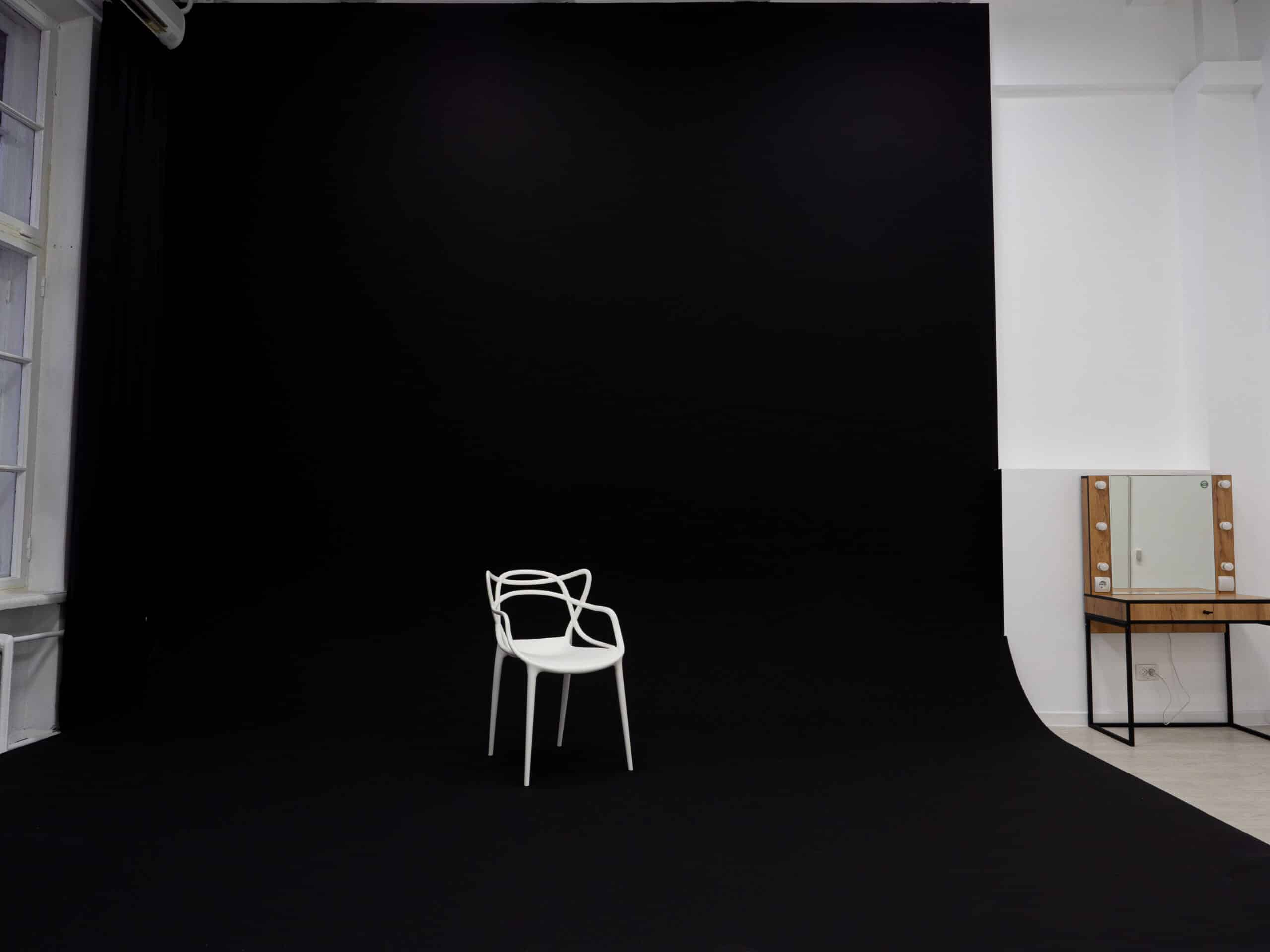 Залы с циклорамой в студии Photohub. Фотограф в Минске Людмила Дутко