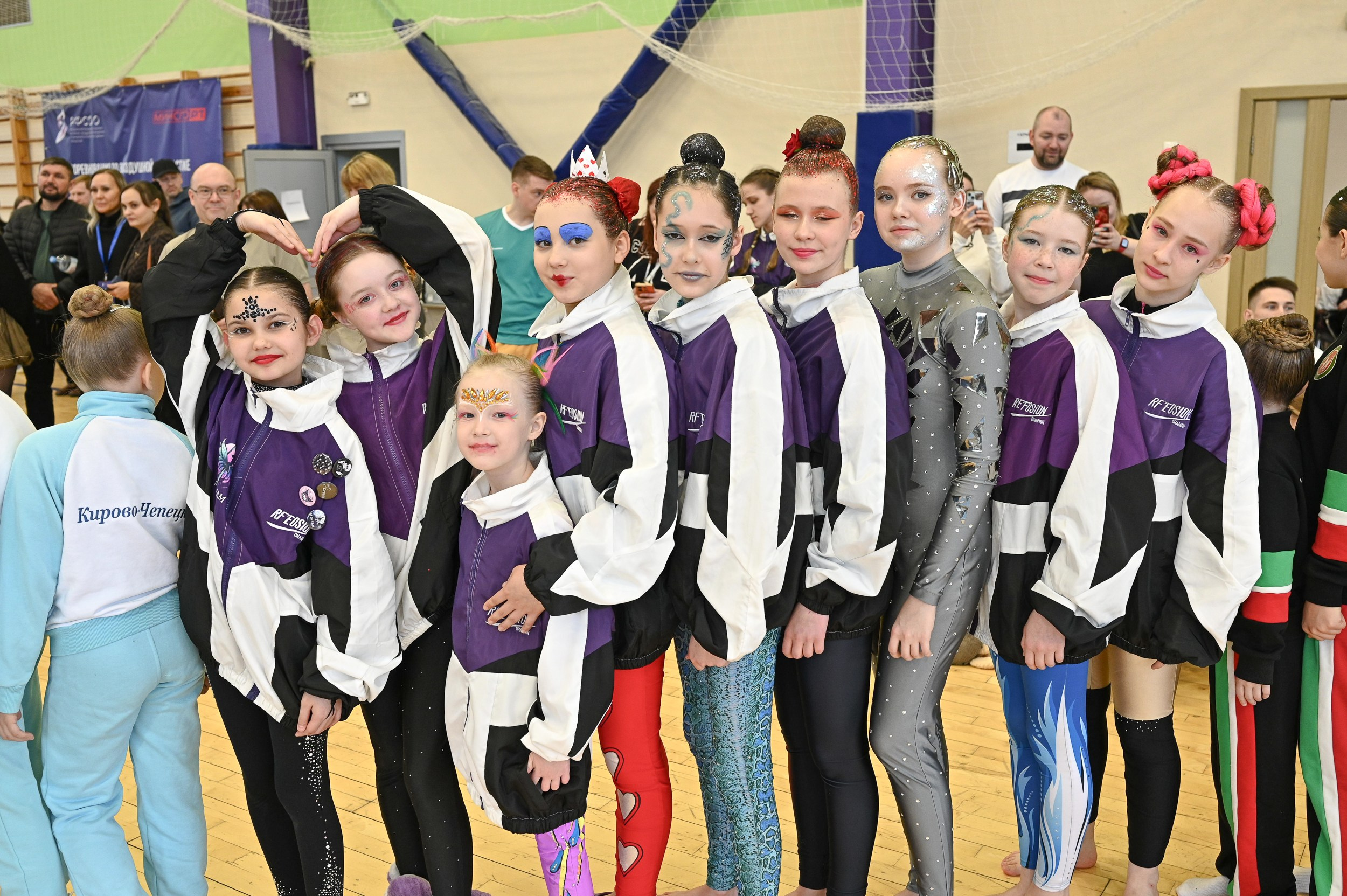 Воздушная гимнастика, 2025. Фотопортреты в Казани фотограф Олег Каракулов