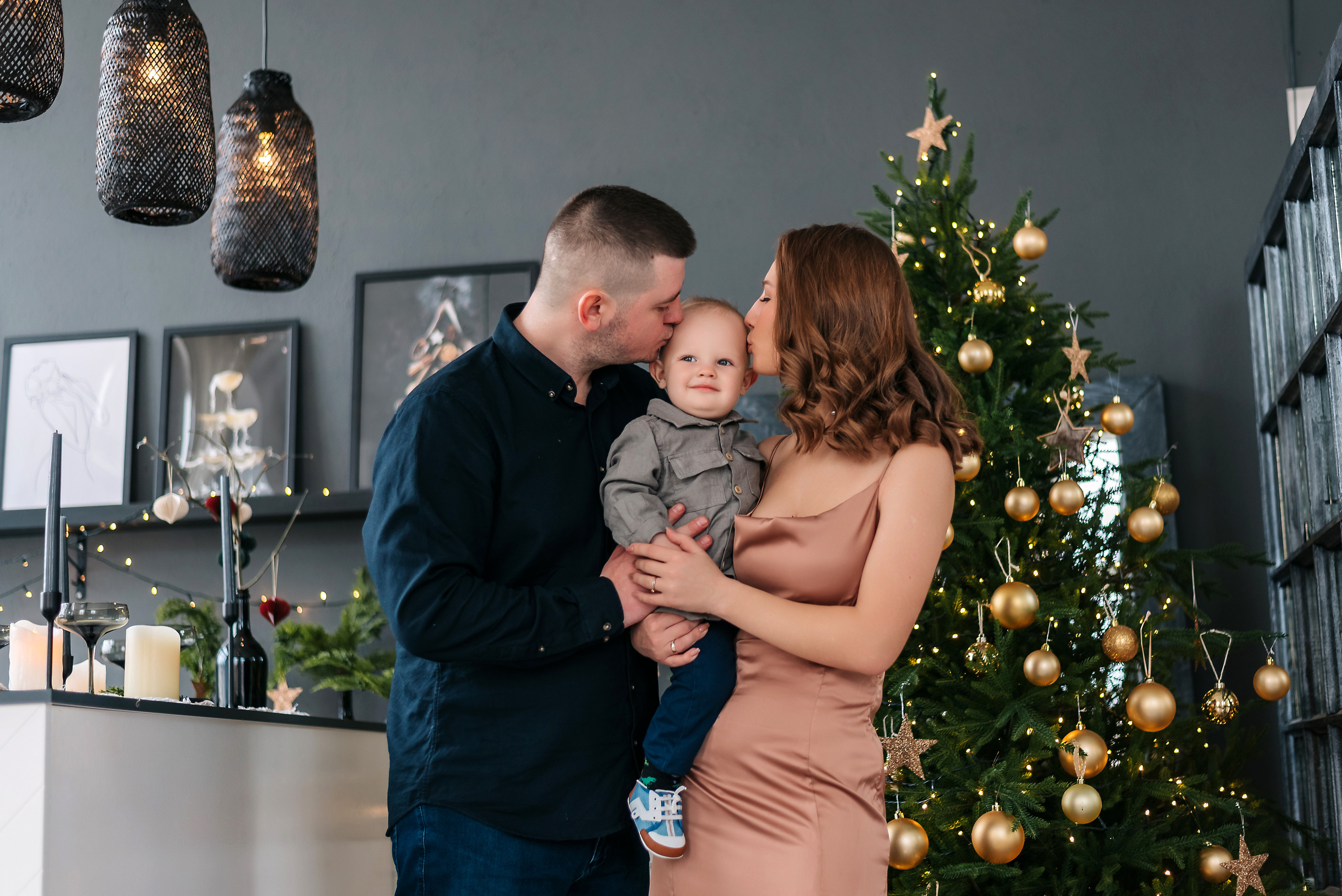 Семейная новогодняя съёмка 2022. Свадебный и семейный фотограф в Симферополе Дарья Маркова