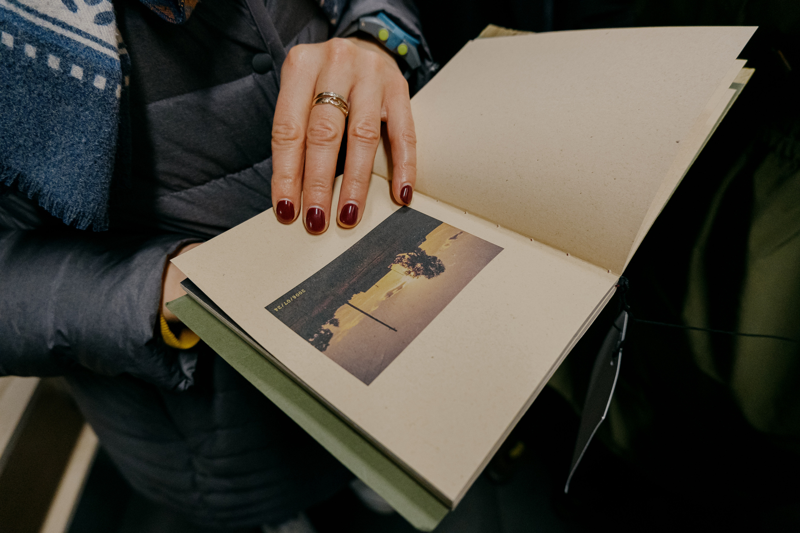 “Брод” (автор — Ольга Михальчук) — в шортлисте DUMMY AWARD. Olga Mikhalchuk, visual artist