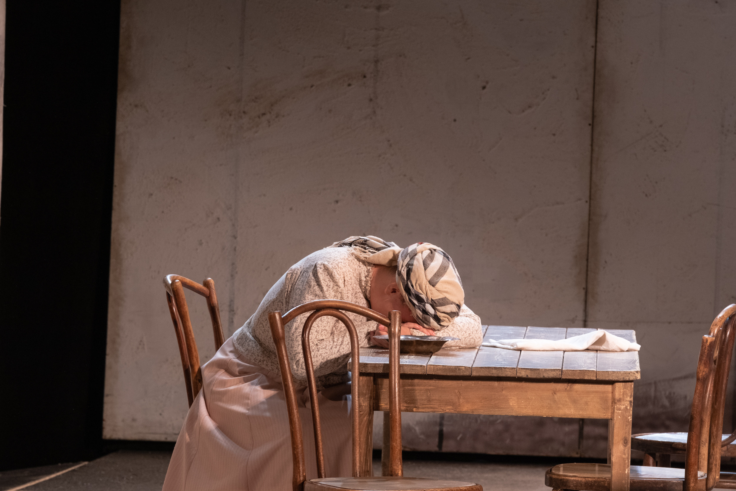 Спектакль Поминальная молитва. Фотограф в Санкт-Петербурге и Москве Юлия Паршакова