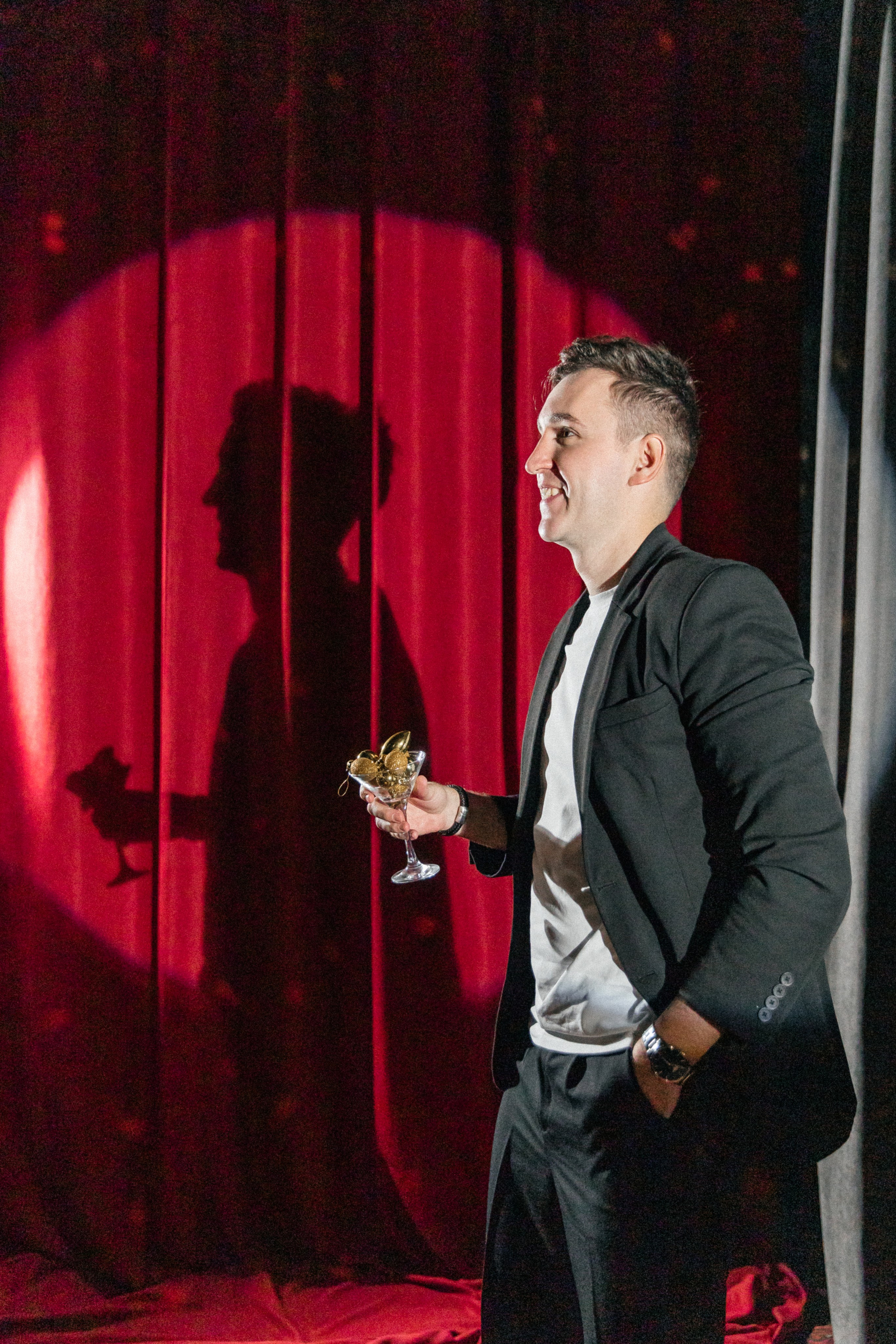 NewYearsDJ 🎧. Свадебный фотограф Настя Шелл г. Череповец