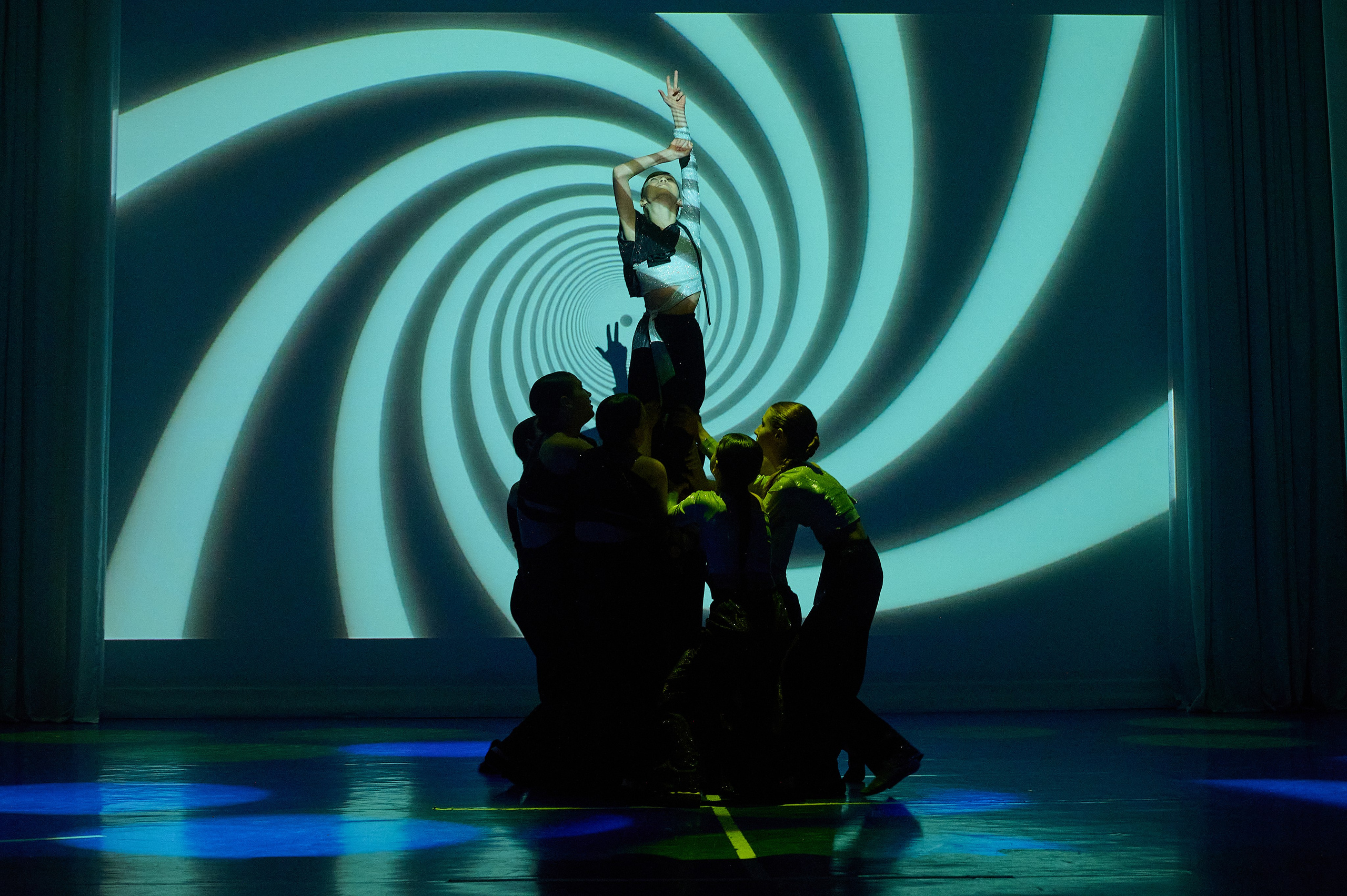 8 марта Марьина роща. Жизнь курорта Кабардинка в фотографиях