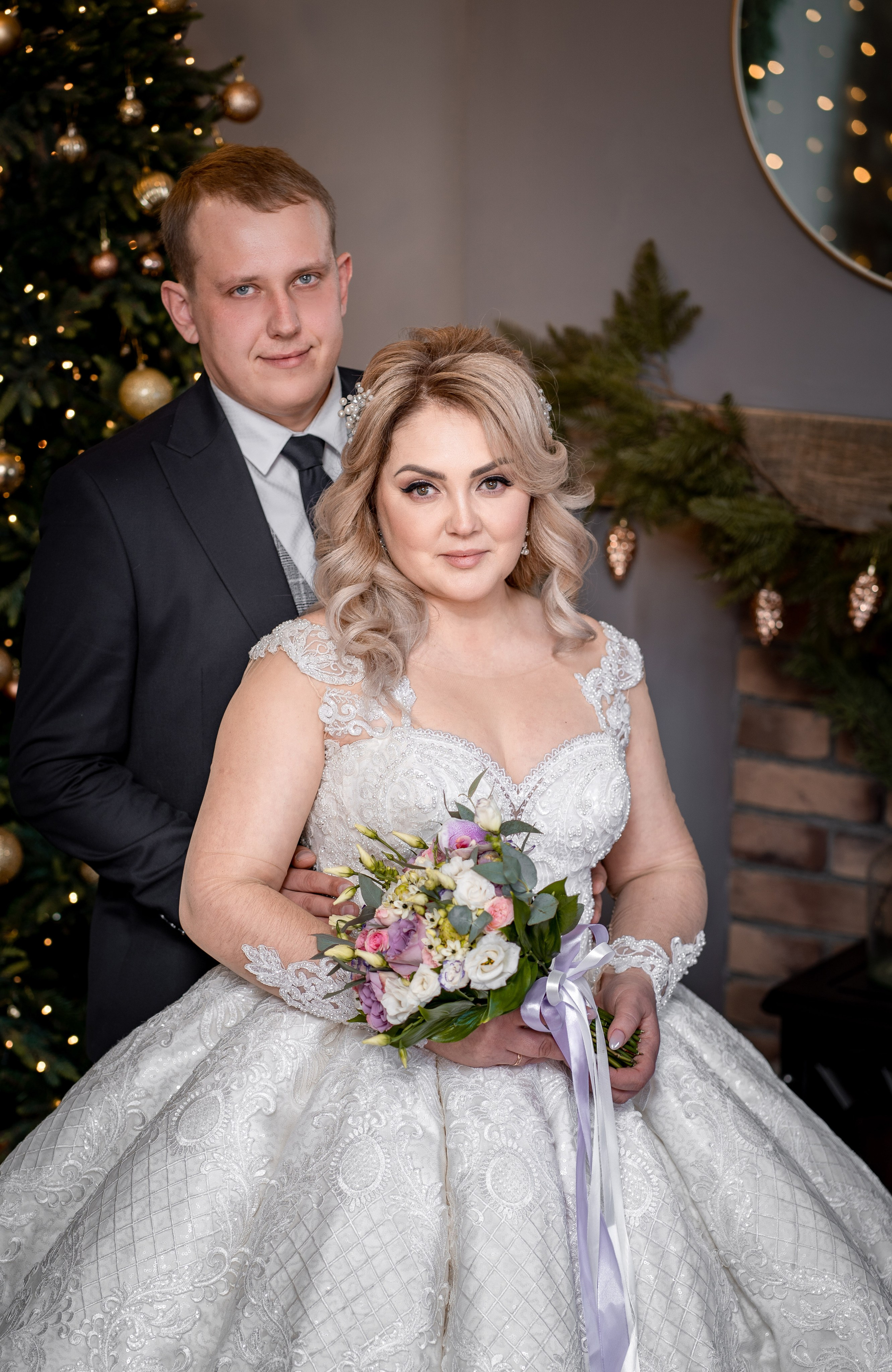 Зимняя фотосессия жениха и невесты. Студийная съемка. Свадебная фотосессия Астрахань. Свадебный фотограф Анна Шишкина Астрахань