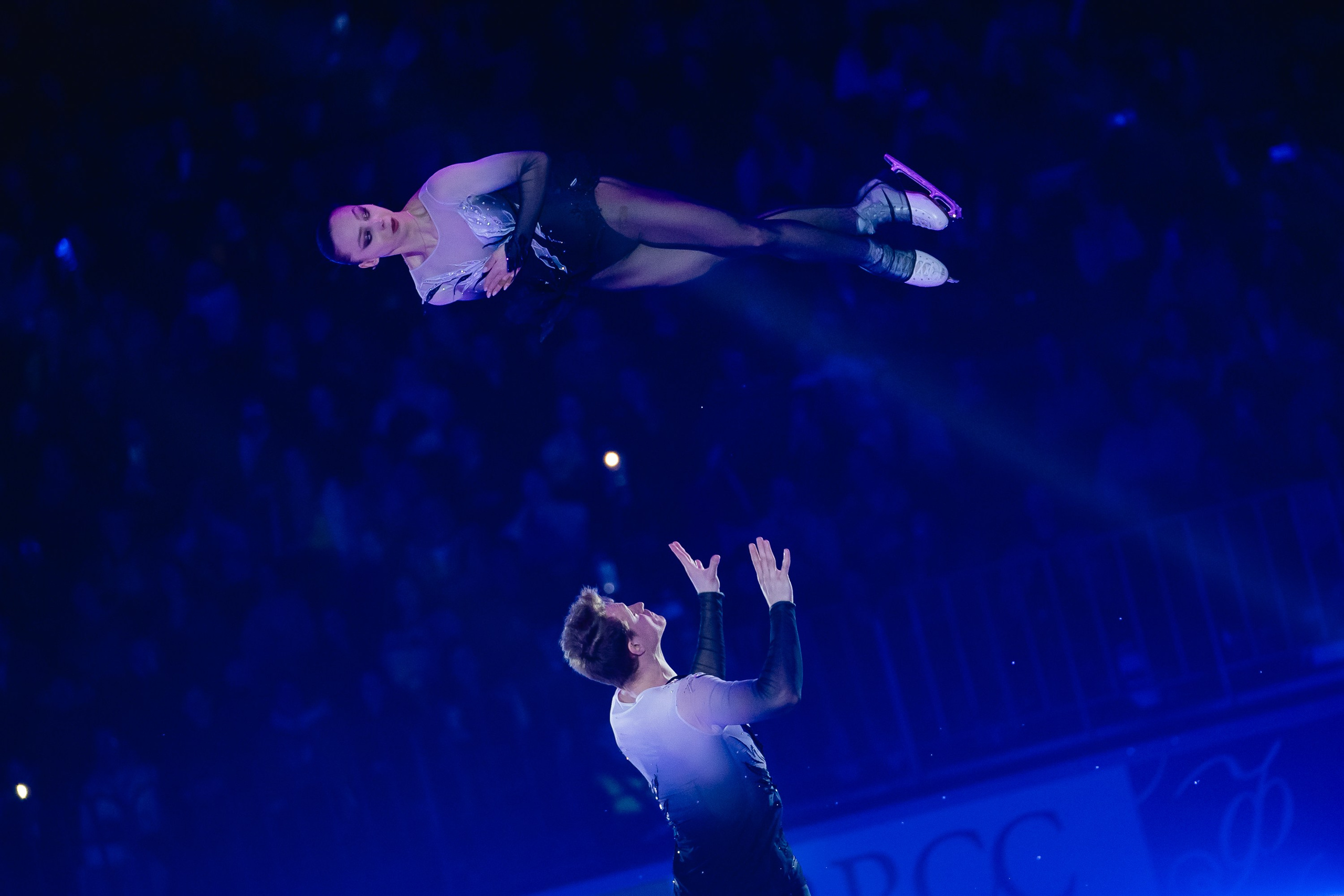 Шоу «Чемпионы на льду» в Новосибирске. Воробьева Ксения — Спортивный и танцевальный фотограф Новосибирск