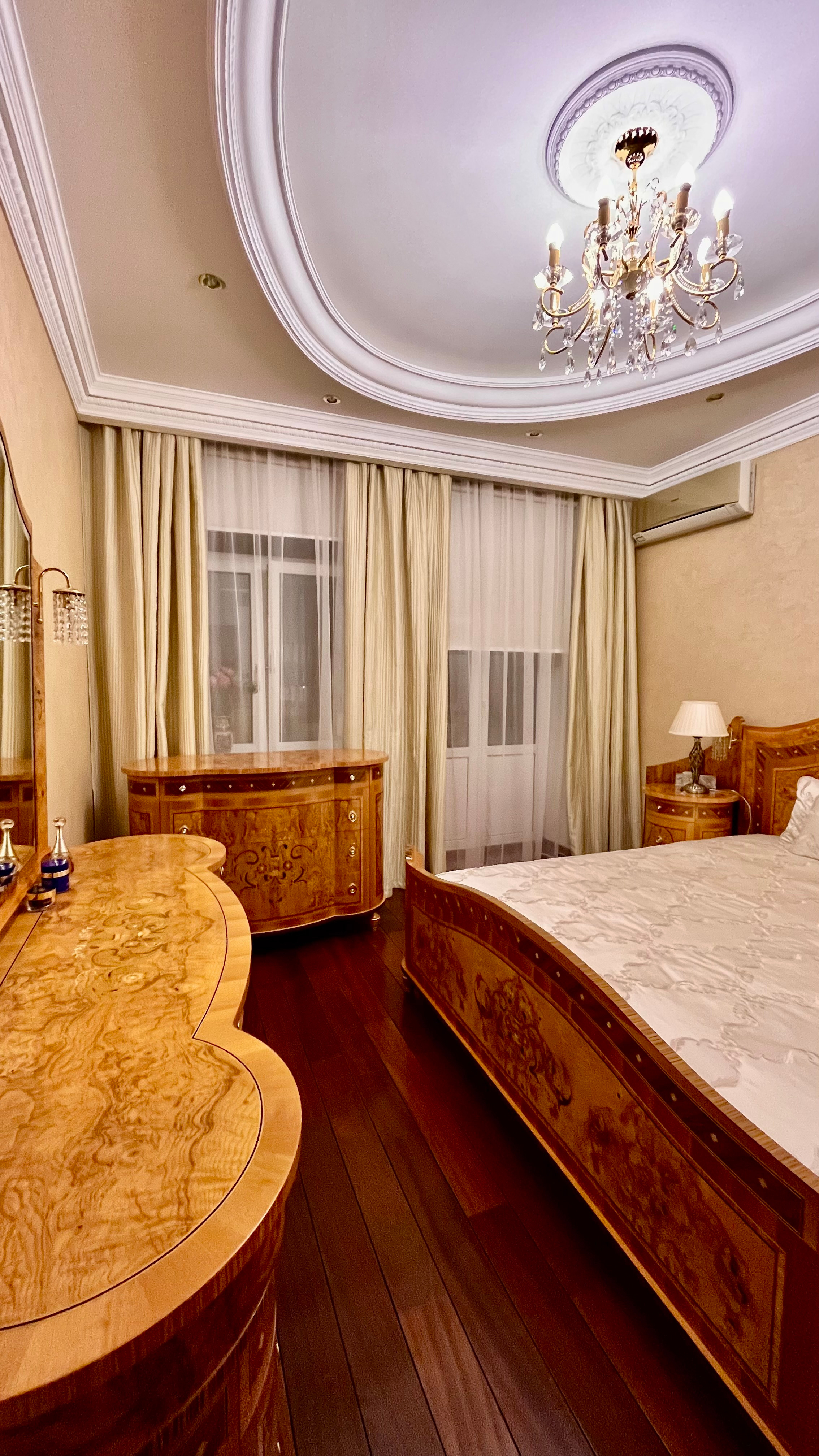 Шторы в спальню. Салон по пошиву штор на заказ по индивидуальным размерам