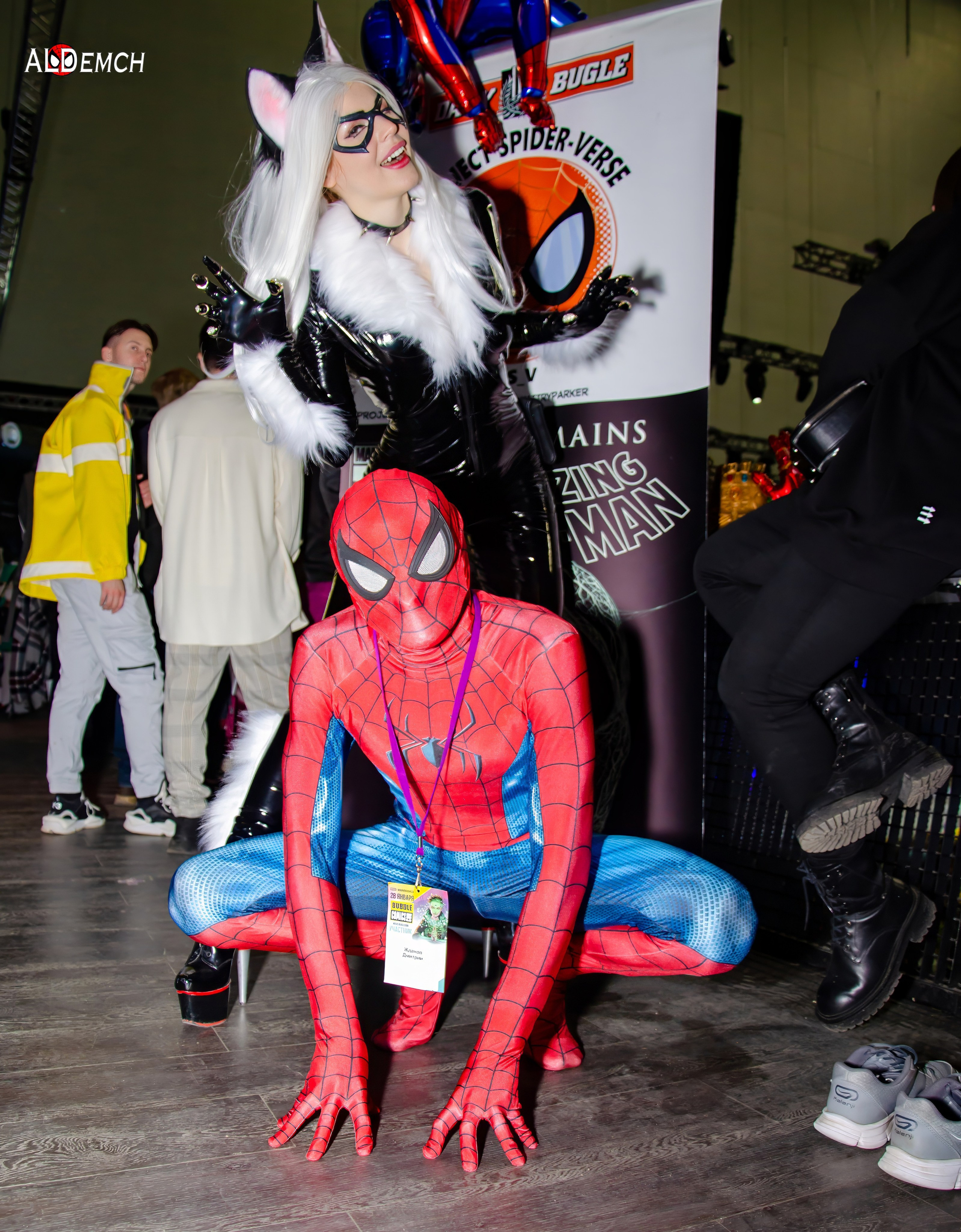 Марвел комикс картинки персонажей и косплей фото в России