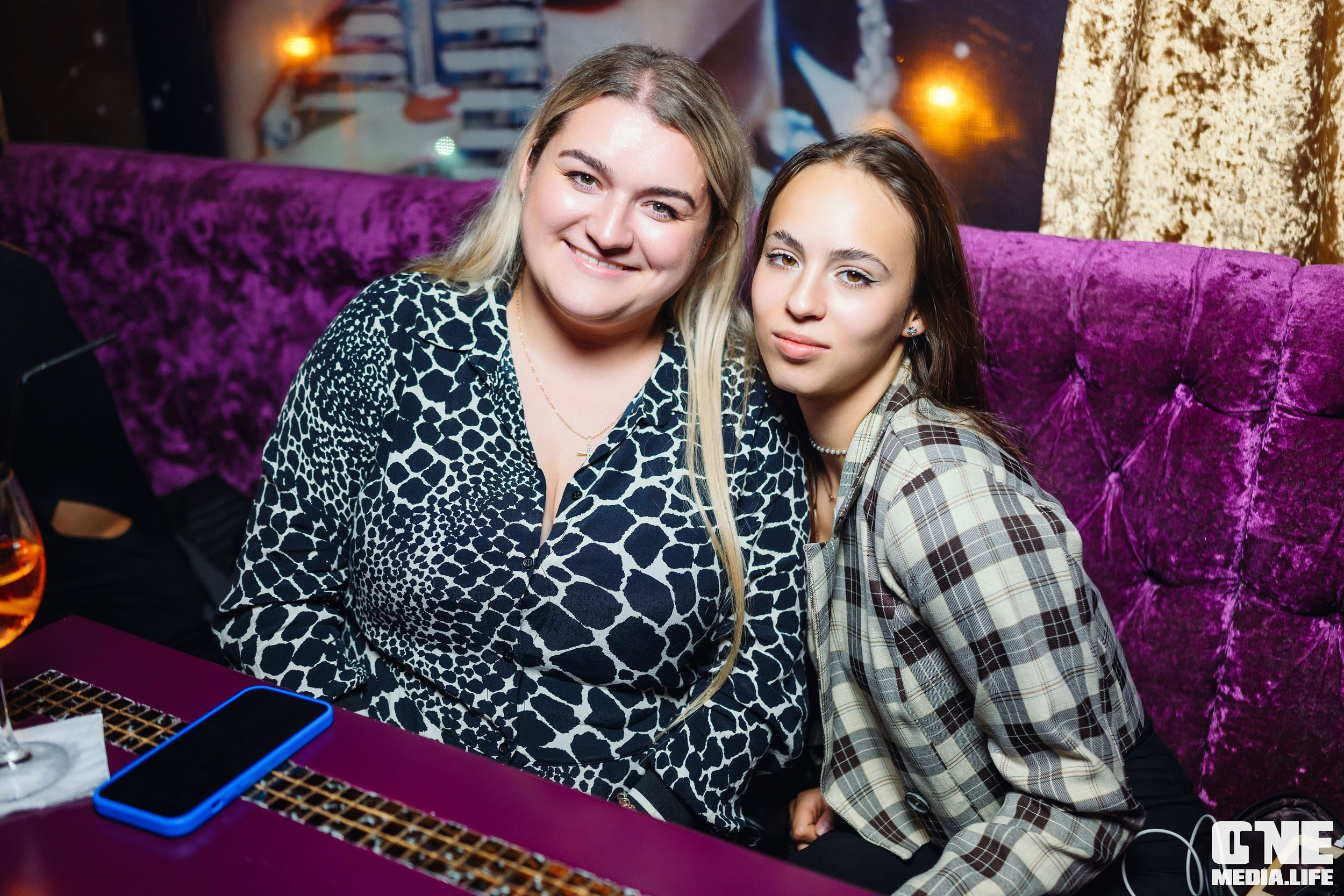 Фоторепортаж из караоке-клуба Эйфория. One Media Life: фоторепортажи, фотоотчеты с мероприятий и заведений