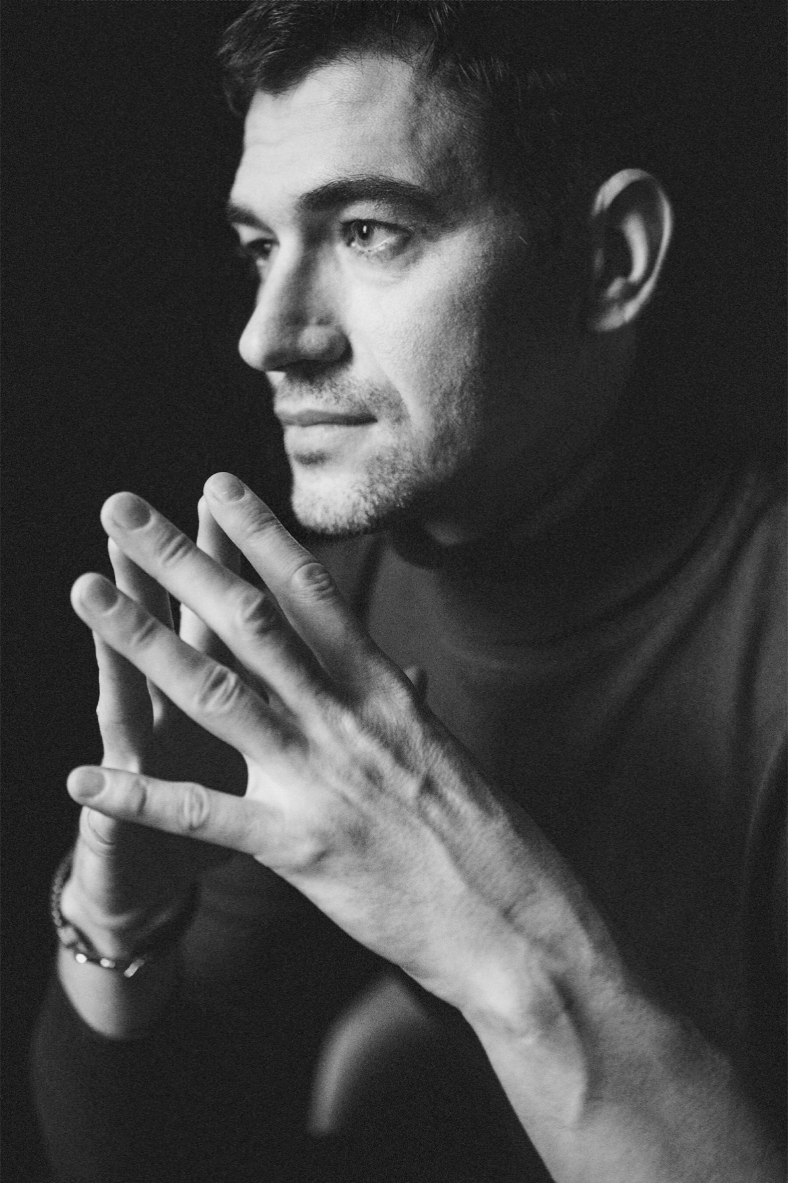 Фотограф Михаил Гуляев. Фотосессия в Новосибирске. Фотосессия в студии.