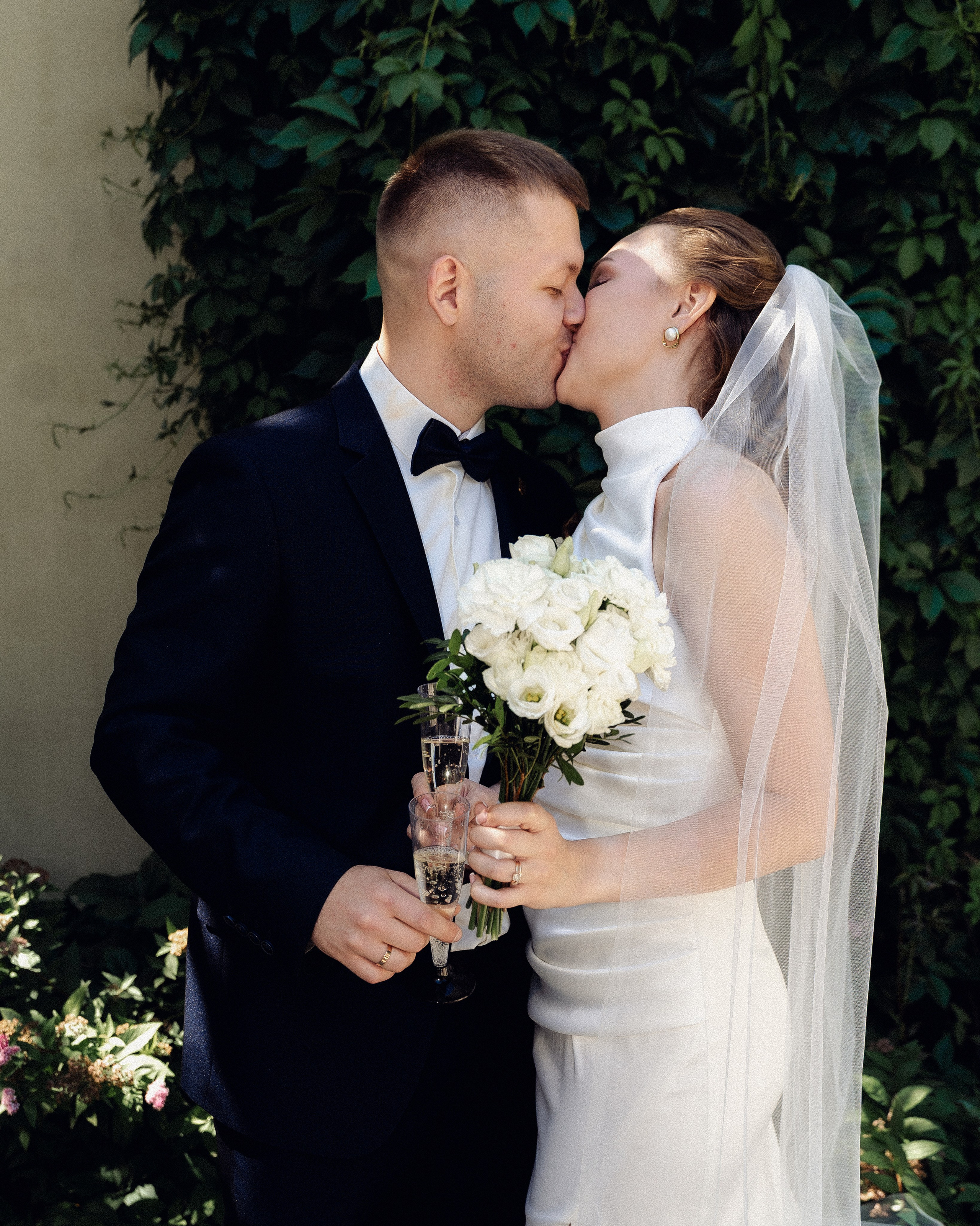 Анонс свадебной фотосессии Михаила и Анастасии. Professional photoartist in St. Petersburg (wedding, reportage, portrait, model book, love story) Alexander Shvedov